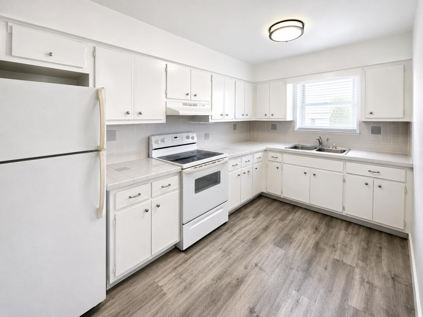 2837 NE 30th Street 6, Fort Lauderdale, FL 33306 — photo 3 of 5