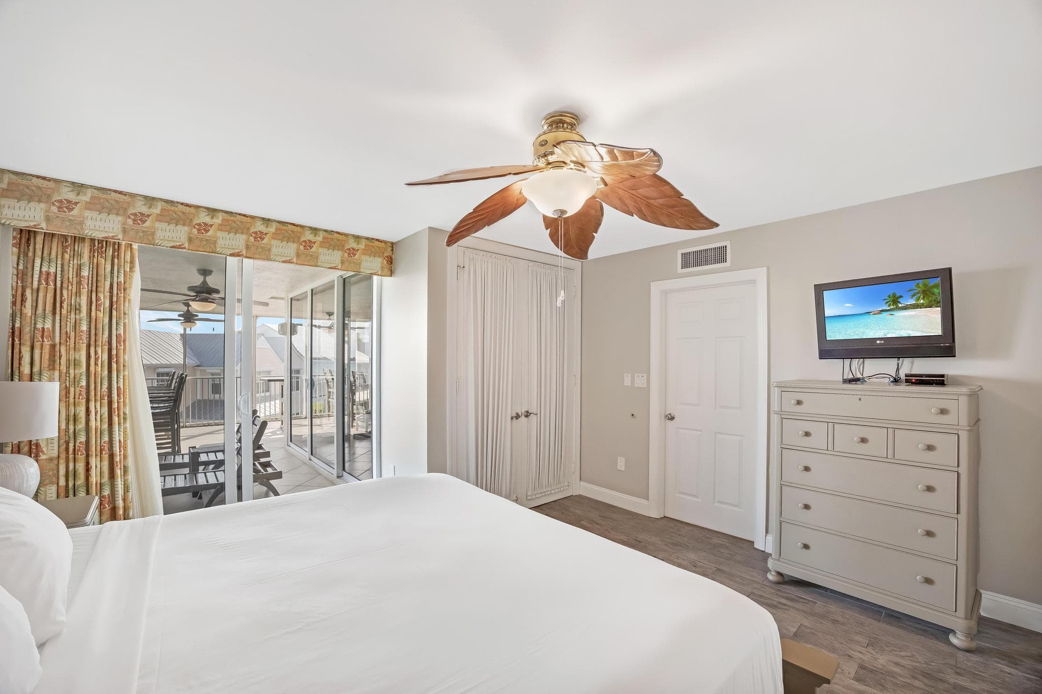 4303 Marina Villas Drive, Duck Key, FL 33050 — photo 20 of 41