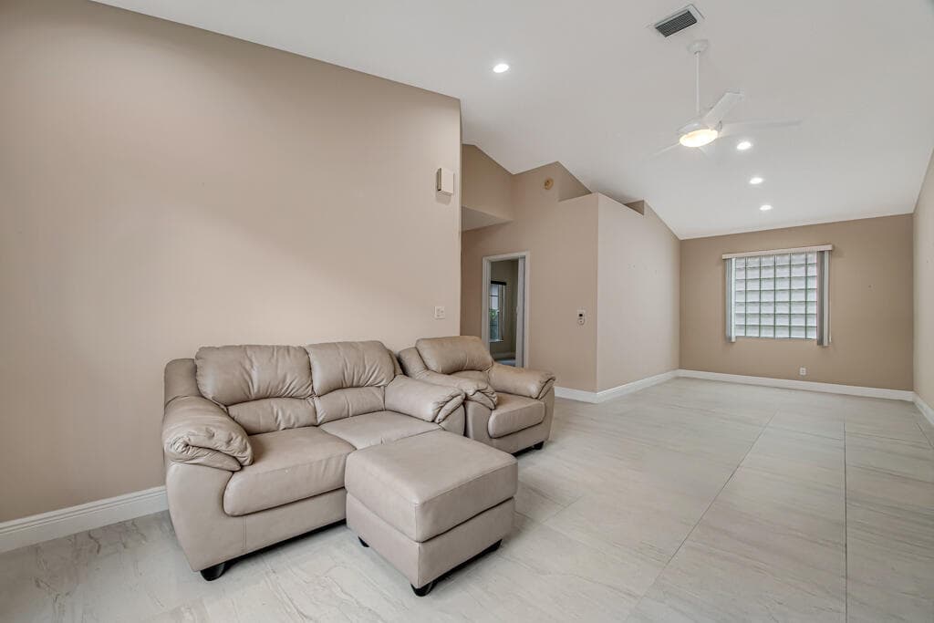 9529 Cherry Blossom Terrace, Boynton Beach, FL 33437 — photo 5 of 46