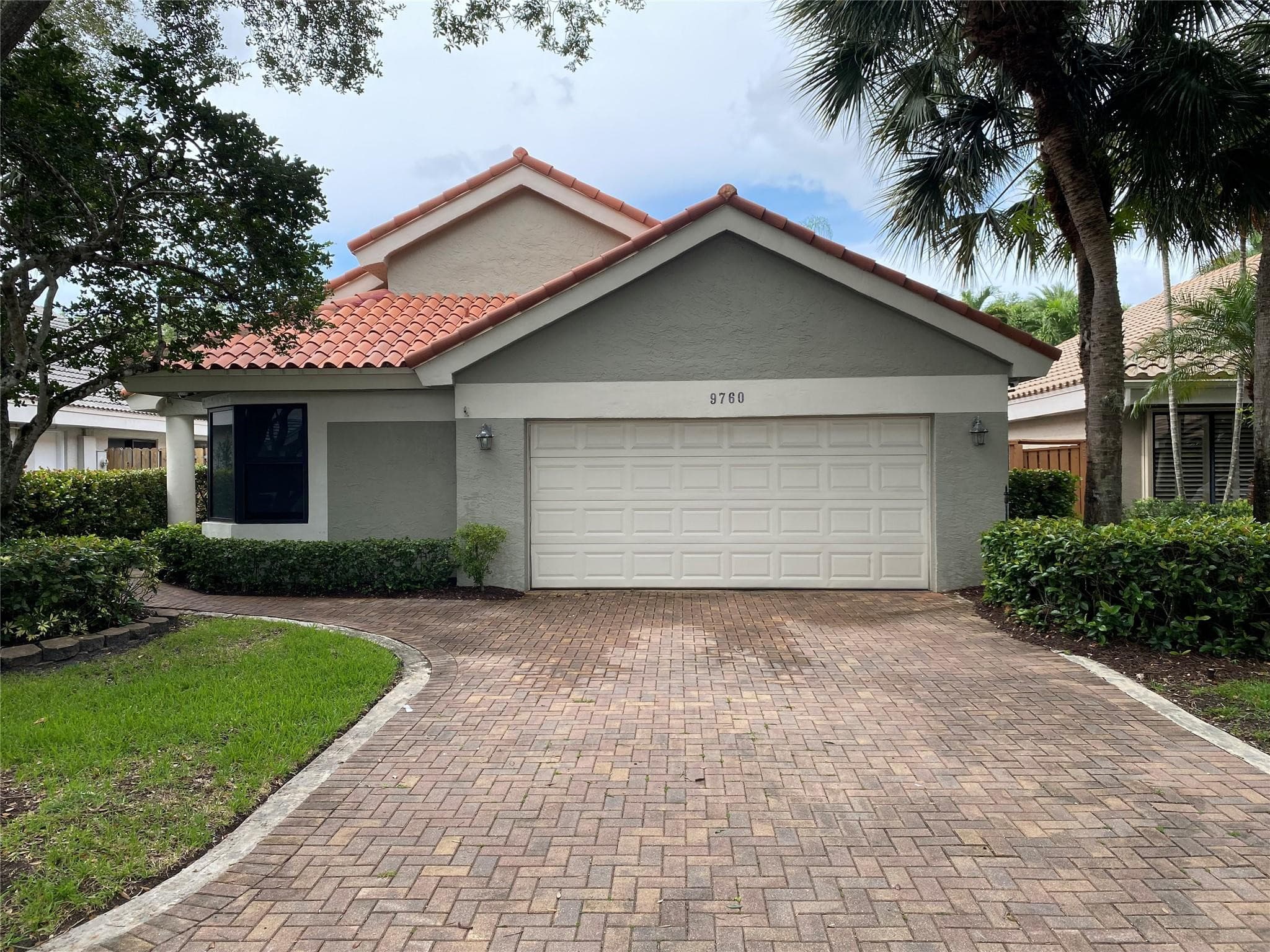9760 NW 18th Drive, Plantation, FL 33322 — photo 1 of 16