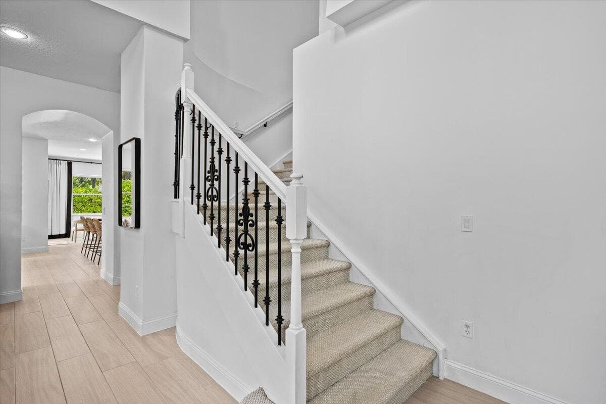 2104 Spring Court, Palm Beach Gardens, FL 33410 — photo 22 of 73