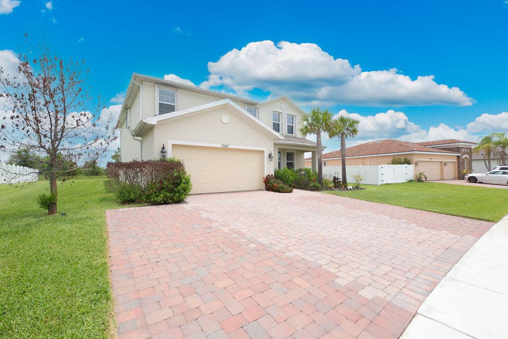7647 NW Old Grove Lane, Port St. Lucie, FL 34987 — photo 5 of 77