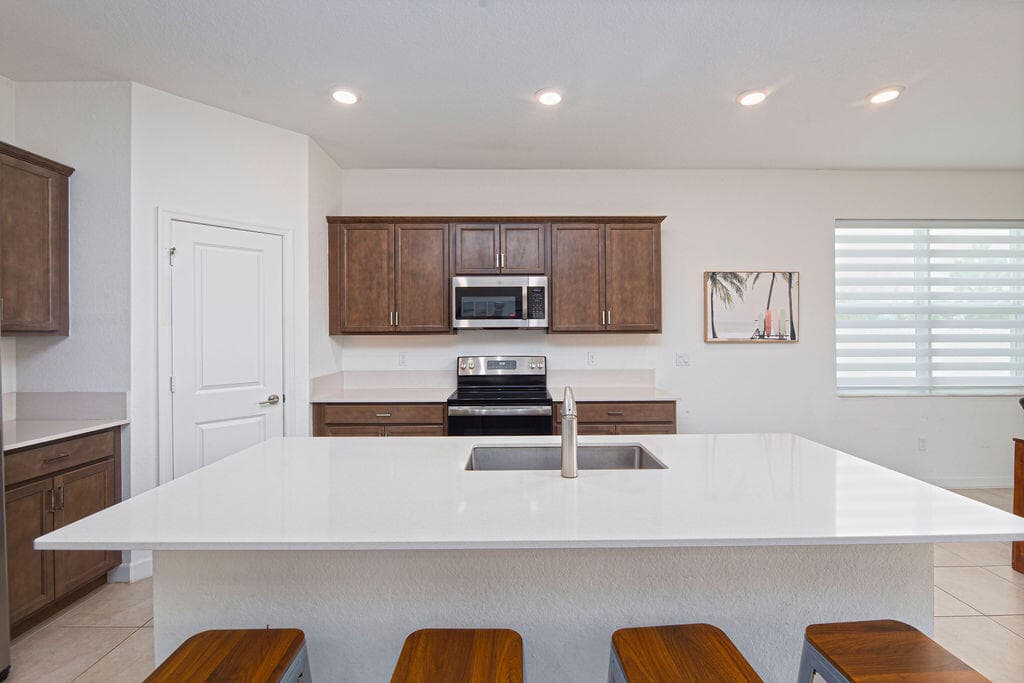 7647 NW Old Grove Lane, Port St. Lucie, FL 34987 — photo 10 of 77
