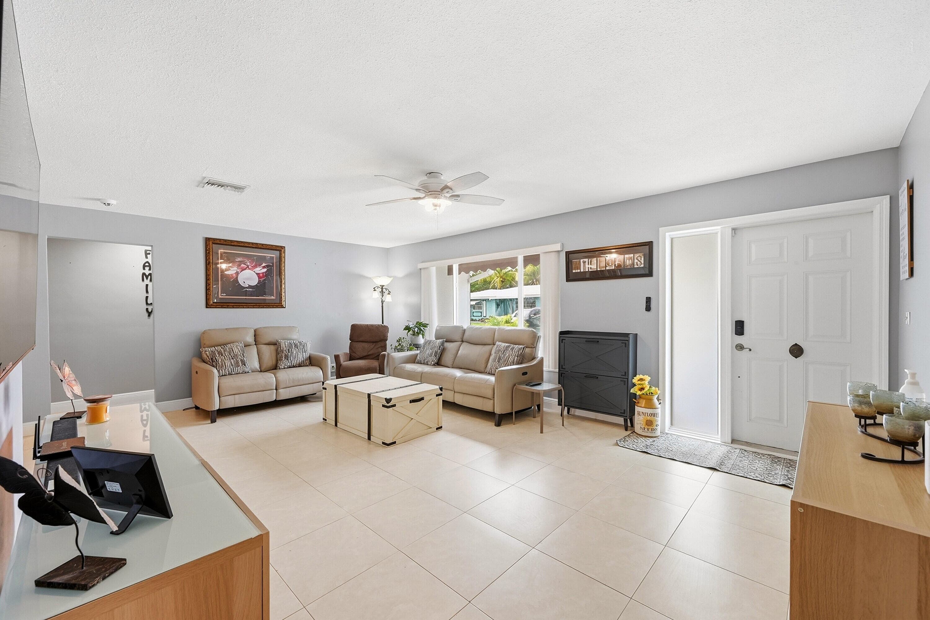4629 NW 45th Court, Tamarac, FL 33319 — photo 7 of 48