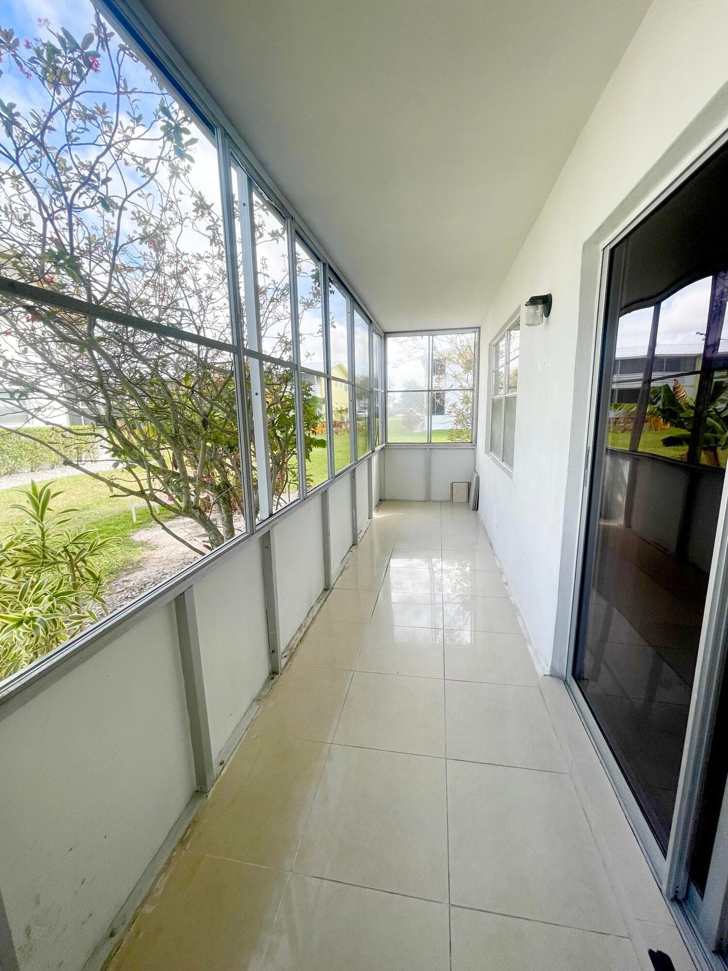 130 Sheffield F, West Palm Beach, FL 33417 — photo 16 of 34