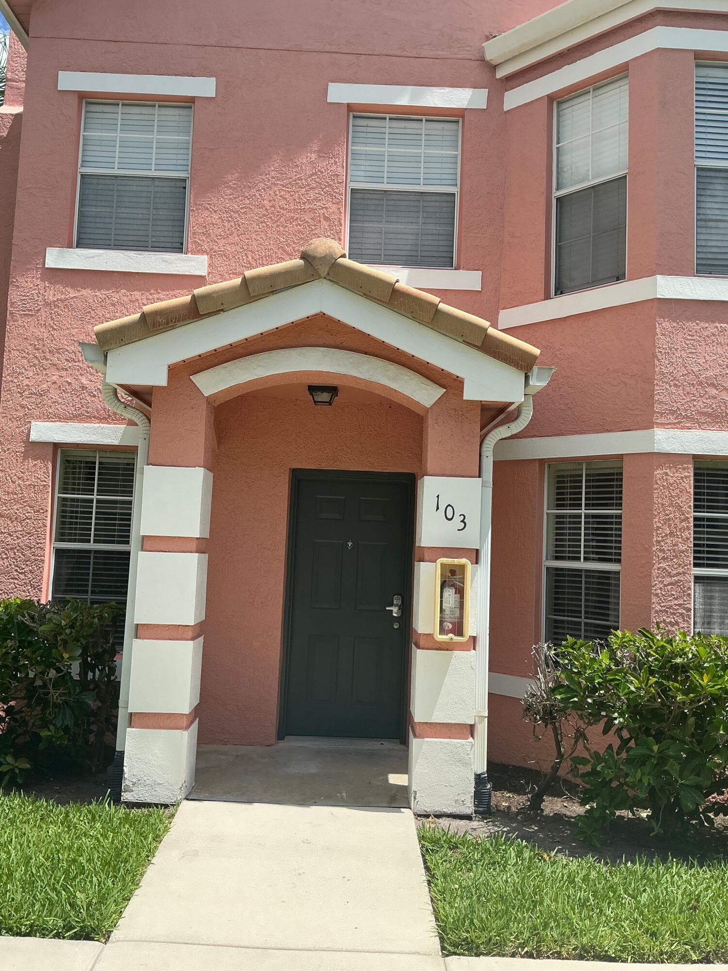 168 SW Peacock Boulevard 35-103, Port St. Lucie, FL 34986 — photo 1 of 10
