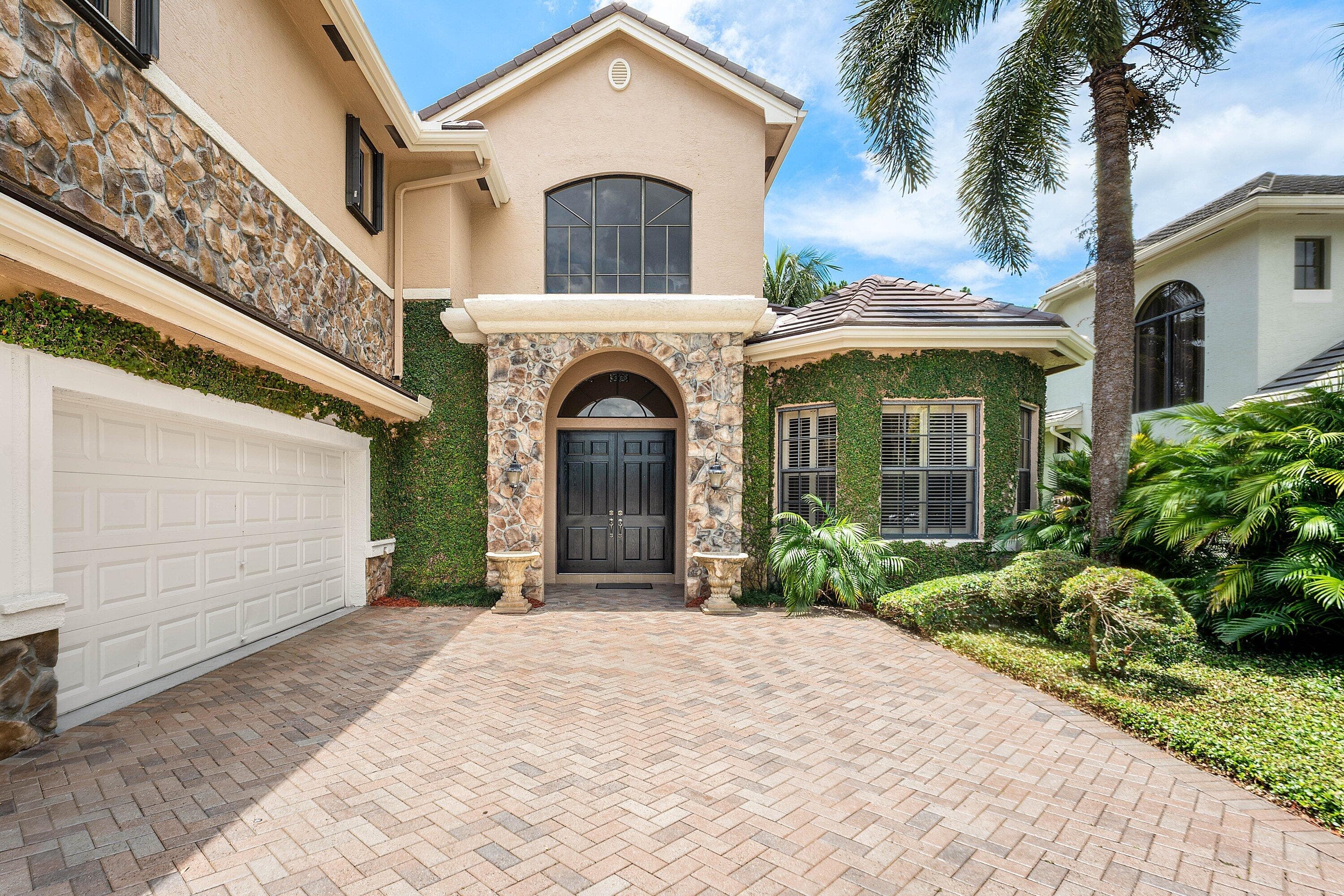 10380 Trianon Place, Wellington, FL 33449 — photo 2 of 61