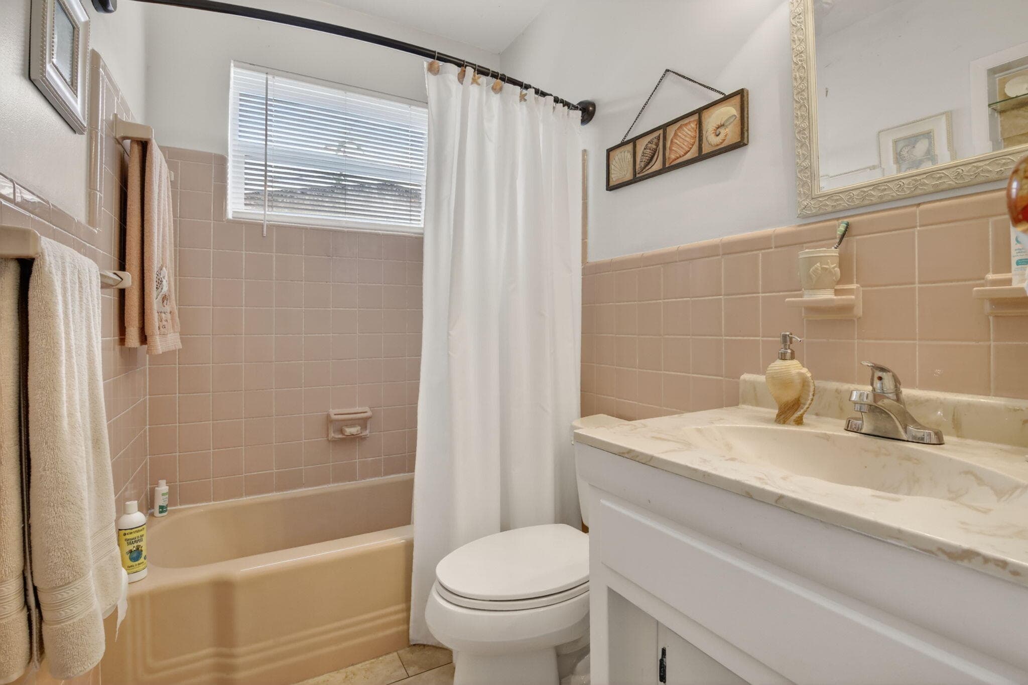 7140 Meade Street, Hollywood, FL 33024 — photo 29 of 48