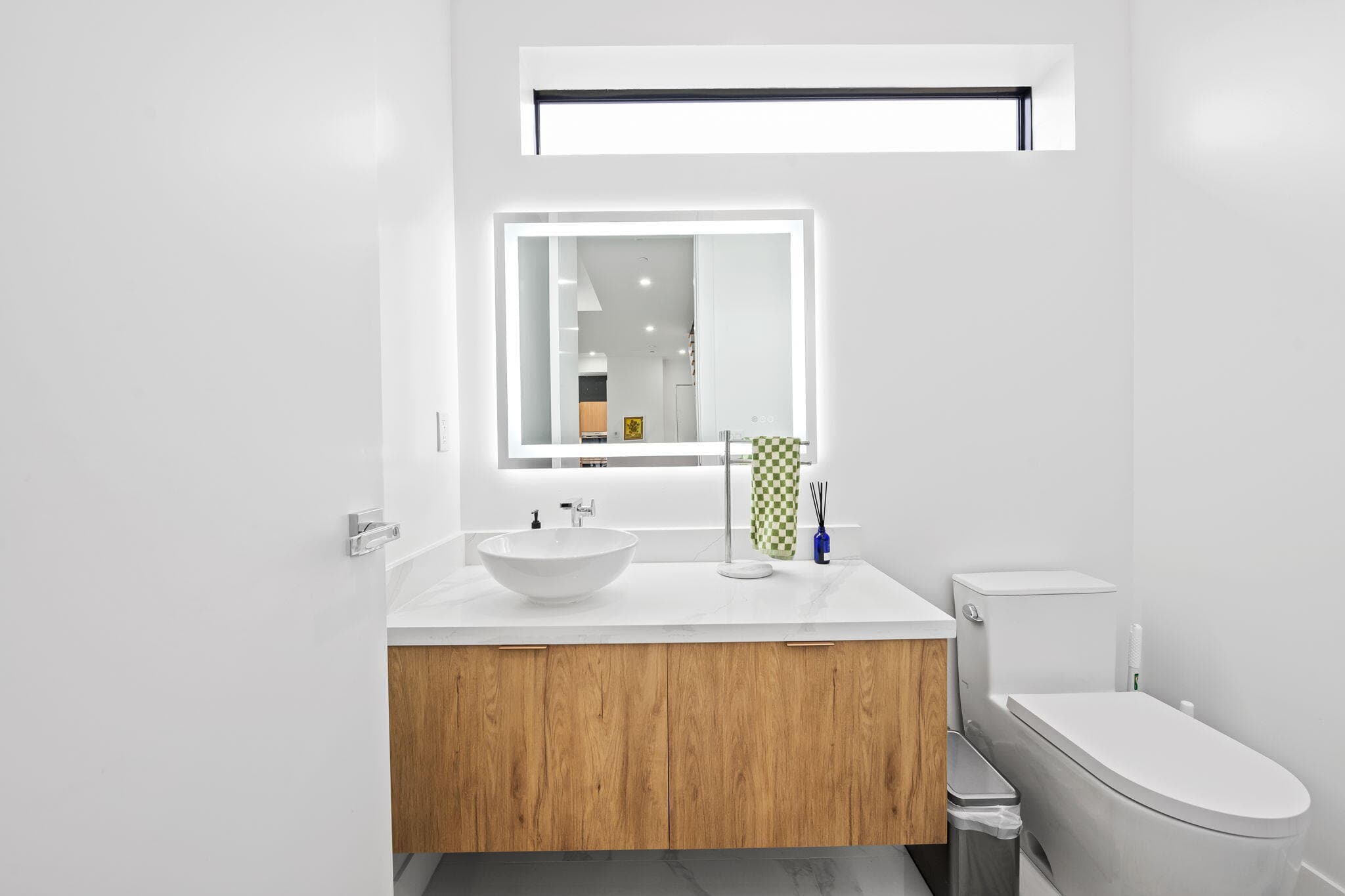 818 NE 2nd Street, Fort Lauderdale, FL 33301 — photo 12 of 45