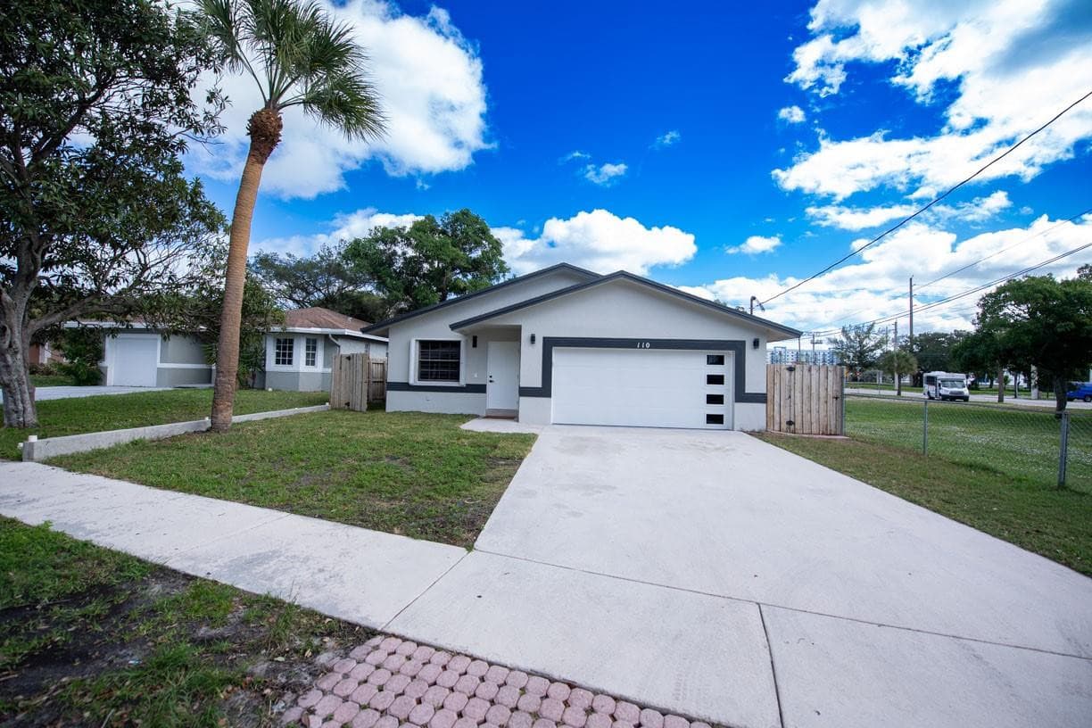 110 NW 6th Avenue, Dania Beach, FL 33004 — photo 2 of 64