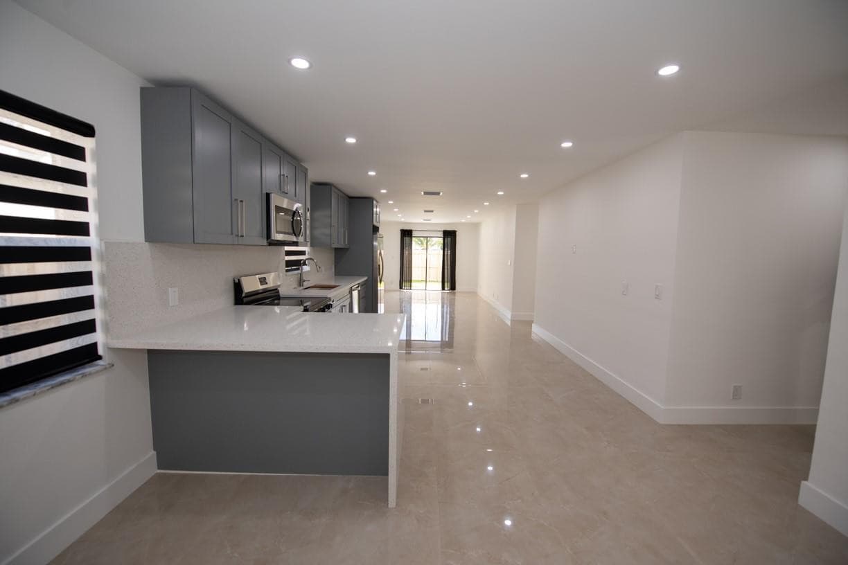 110 NW 6th Avenue, Dania Beach, FL 33004 — photo 56 of 64