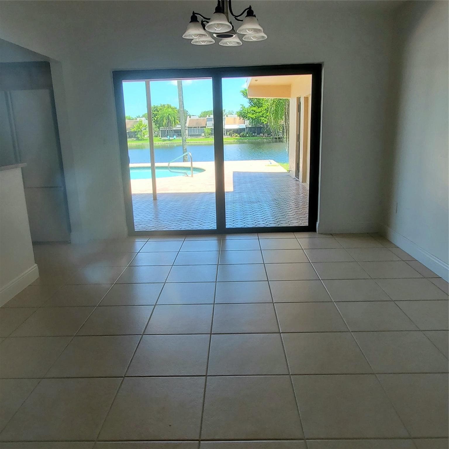 1421 NW 114th Avenue, Pembroke Pines, FL 33026 — photo 6 of 25