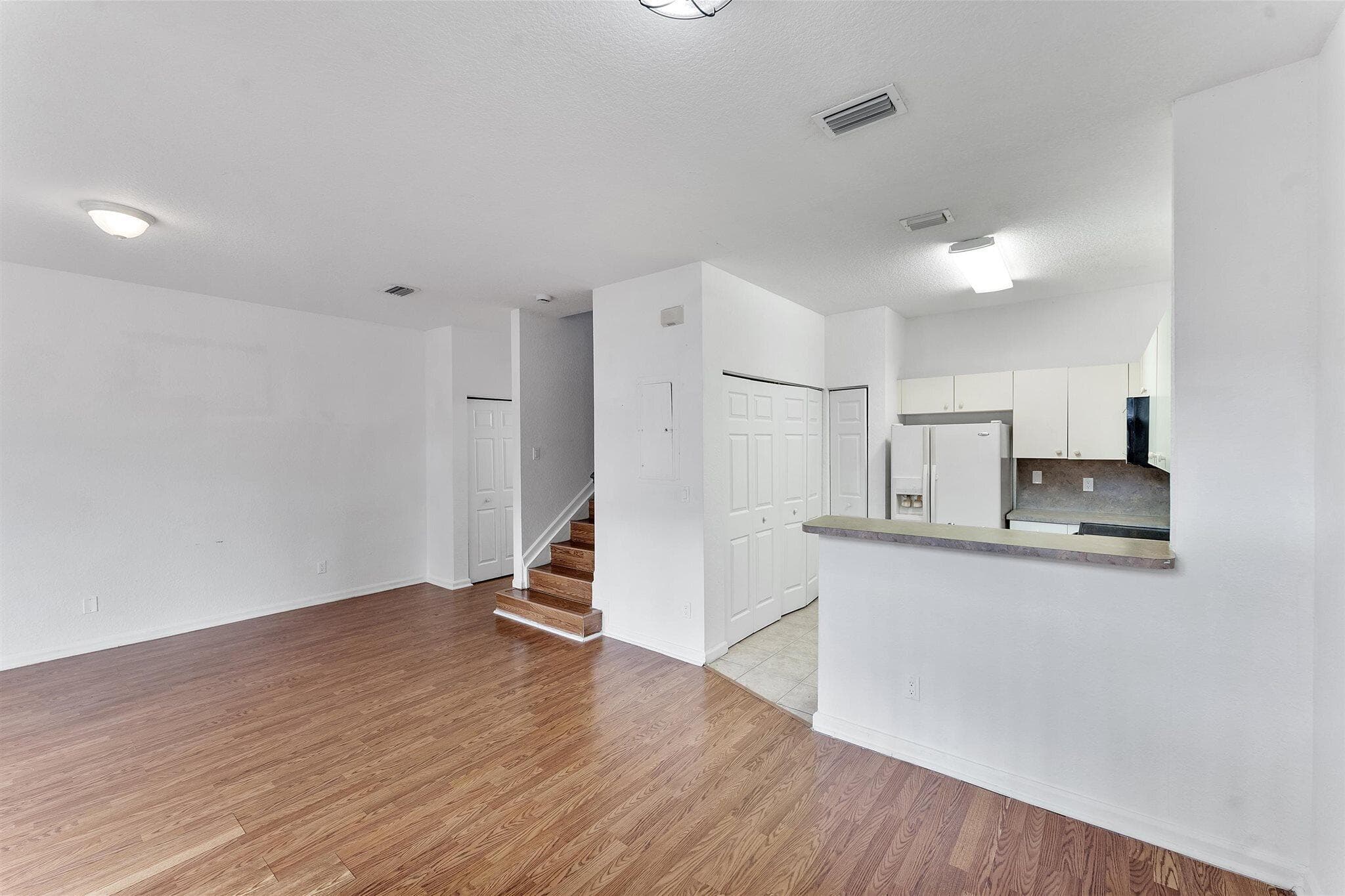 1407 S Santa Catalina Circle, North Lauderdale, FL 33068 — photo 8 of 27