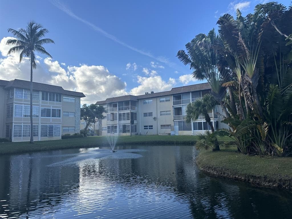 5051 W Oakland Park Boulevard W Unit E212, Lauderdale Lakes, FL 33313 — photo 22 of 23
