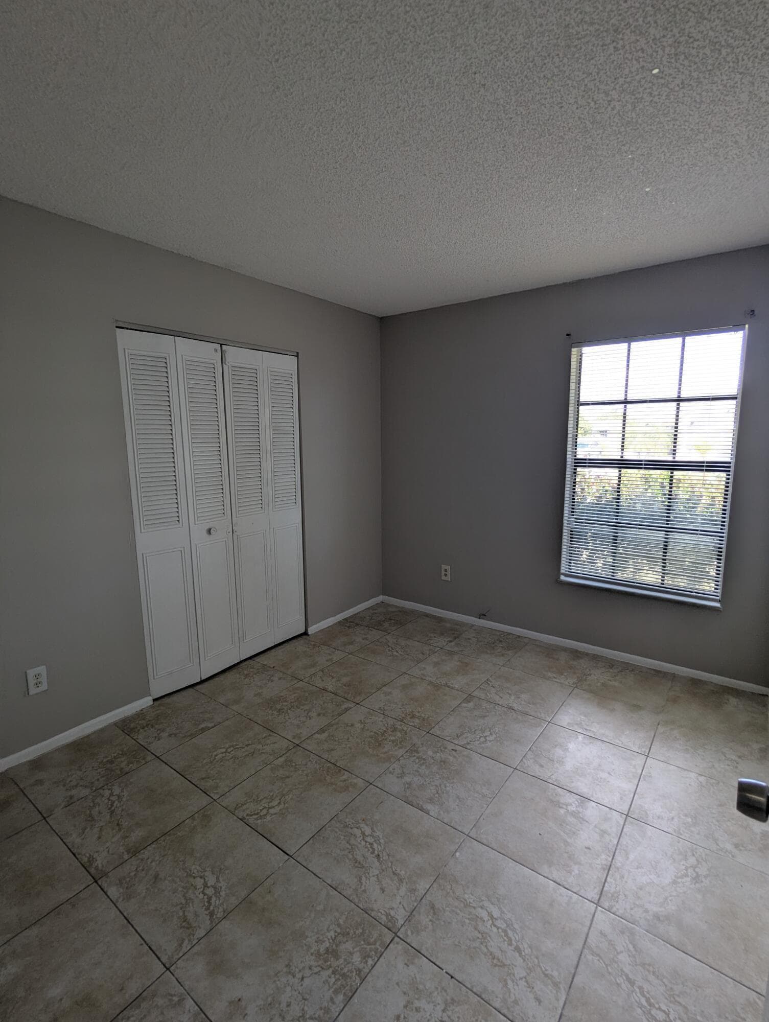 554 SW Lakehurst Drive, Port St. Lucie, FL 34983 — photo 9 of 17