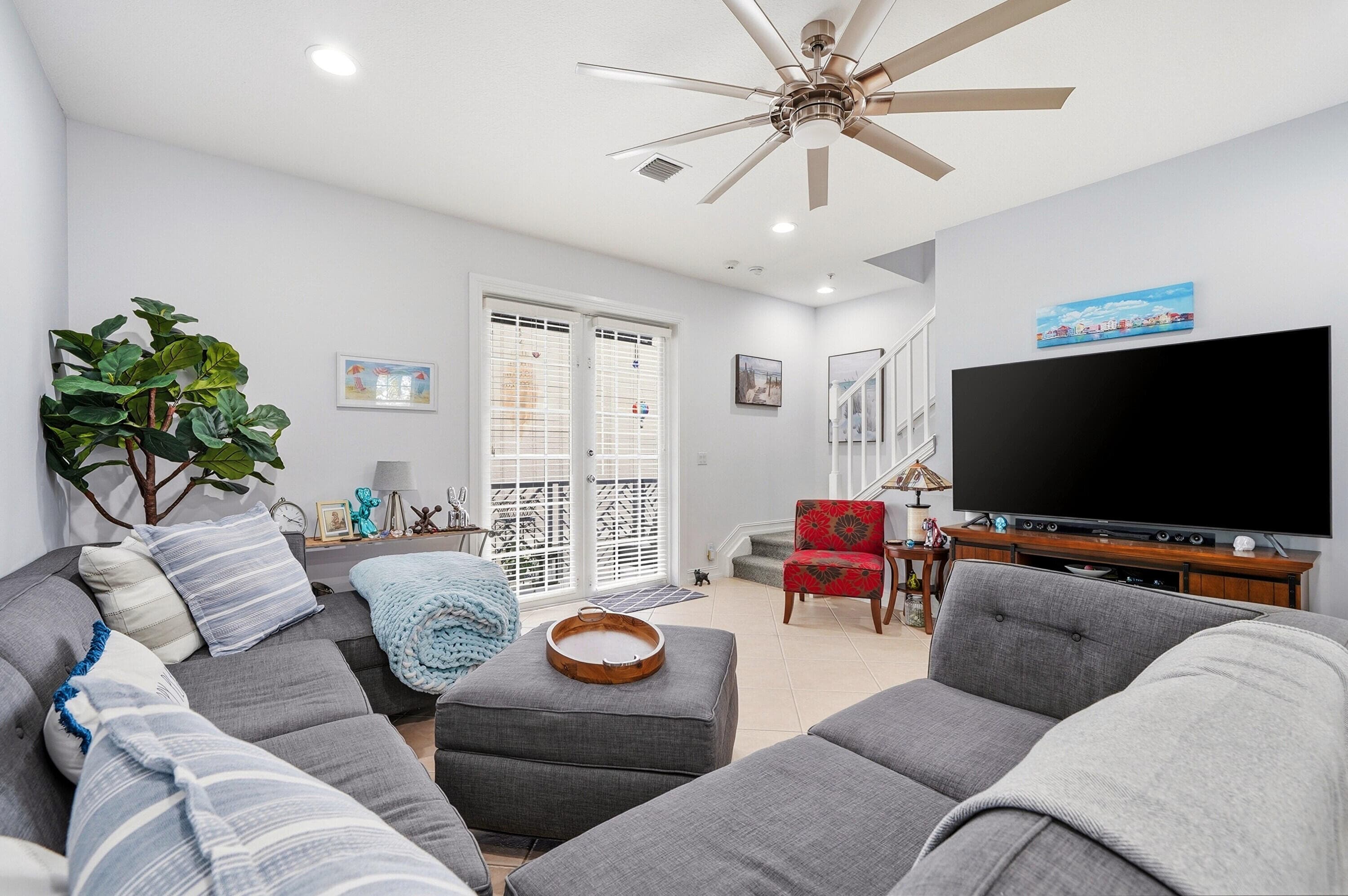 2265 NE 9th Avenue, Wilton Manors, FL 33305 — photo 22 of 50