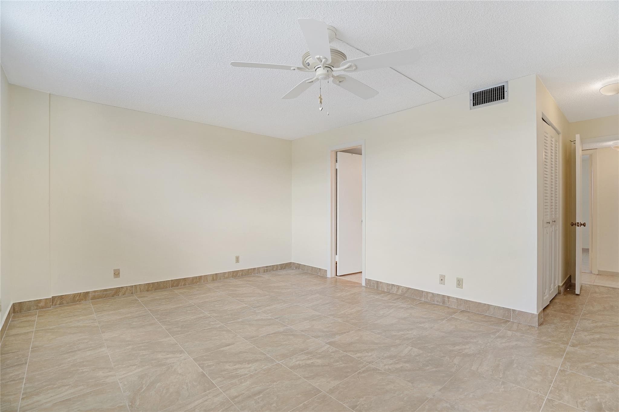 111 SE 3rd Avenue 306, Dania Beach, FL 33004 — photo 27 of 43