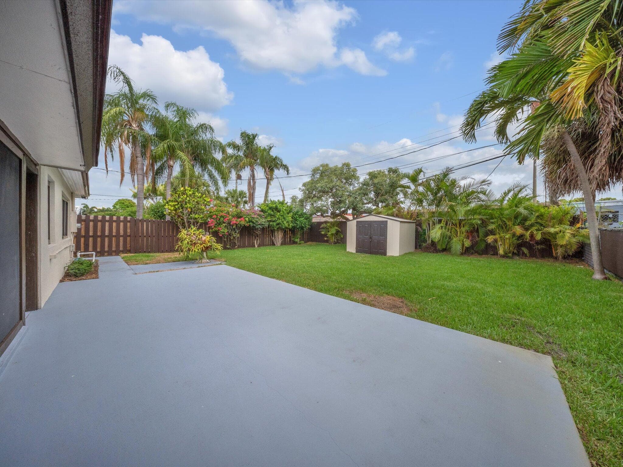 381 NE 43rd Court, Oakland Park, FL 33334 — photo 27 of 29