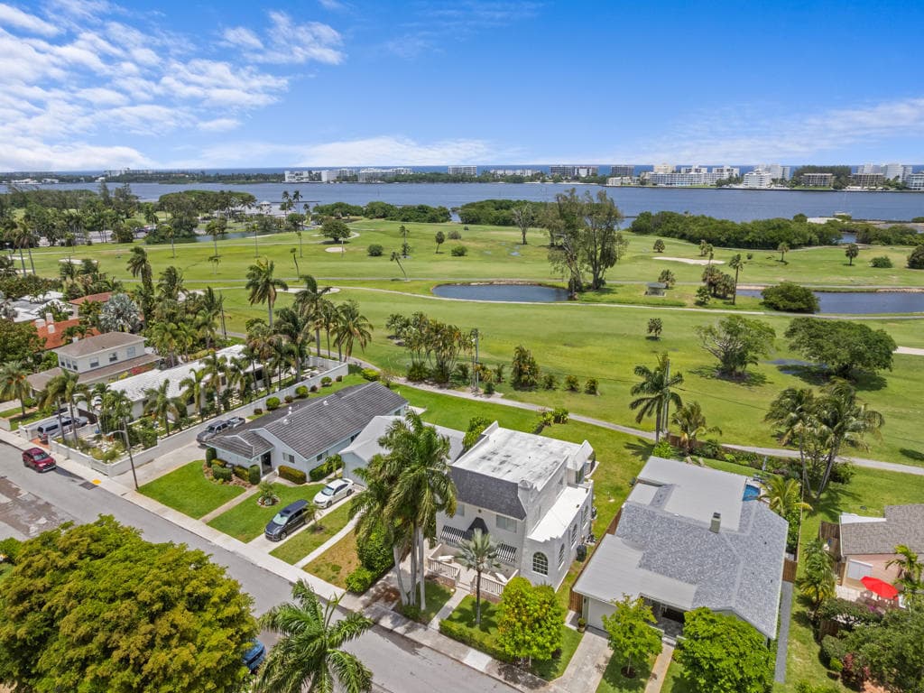 422 N Lakeside Drive, Lake Worth Beach, FL 33460 — photo 36 of 54