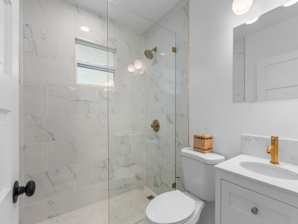 422 N Lakeside Drive, Lake Worth Beach, FL 33460 — photo 17 of 54