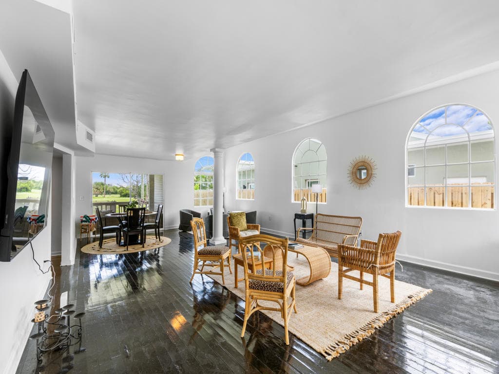 422 N Lakeside Drive, Lake Worth Beach, FL 33460 — photo 8 of 54