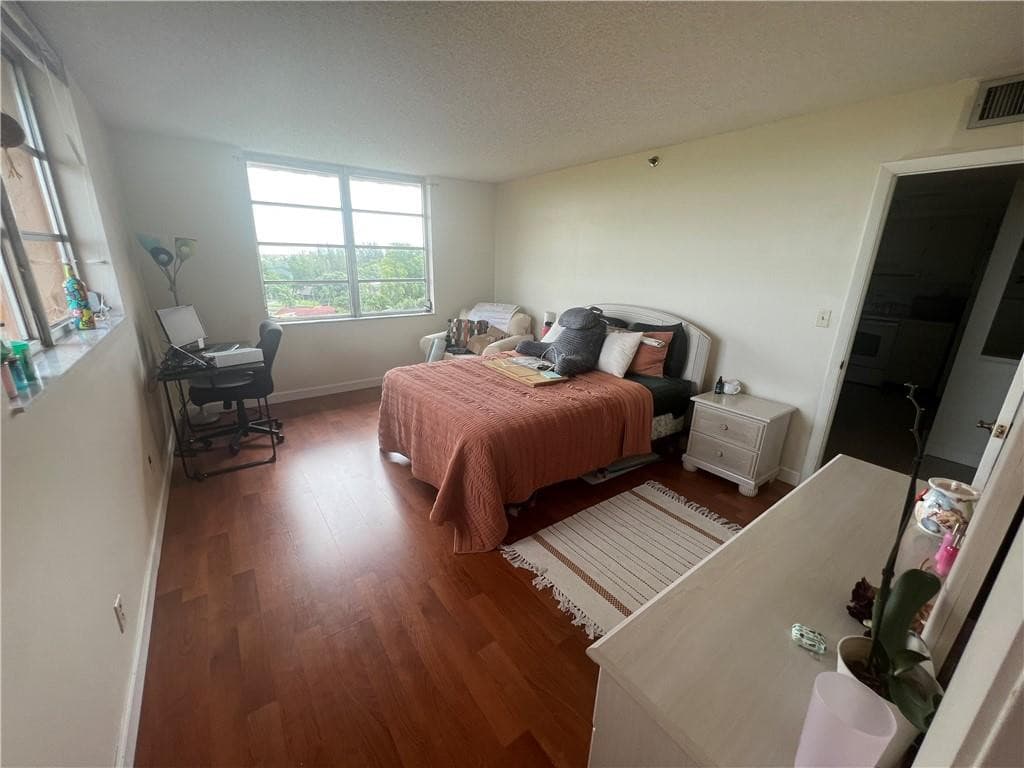 3001 W Rolling Hills Circle 710, Davie, FL 33328 — photo 5 of 15