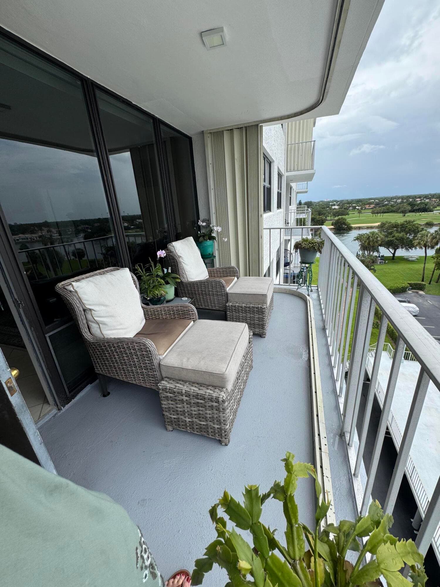 336 Golfview Road 706, North Palm Beach, FL 33408 — photo 8 of 41