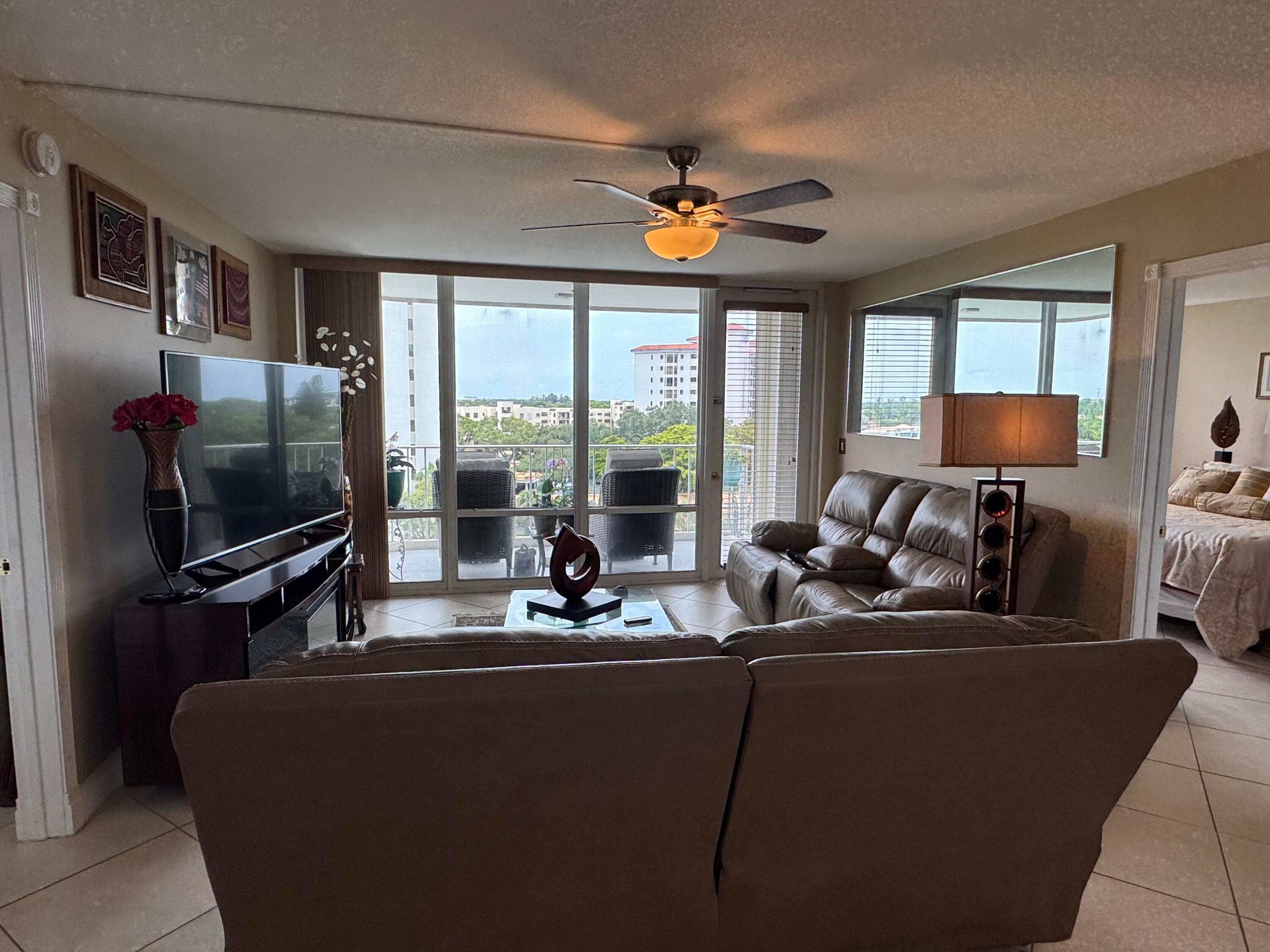 336 Golfview Road 706, North Palm Beach, FL 33408 — photo 15 of 41