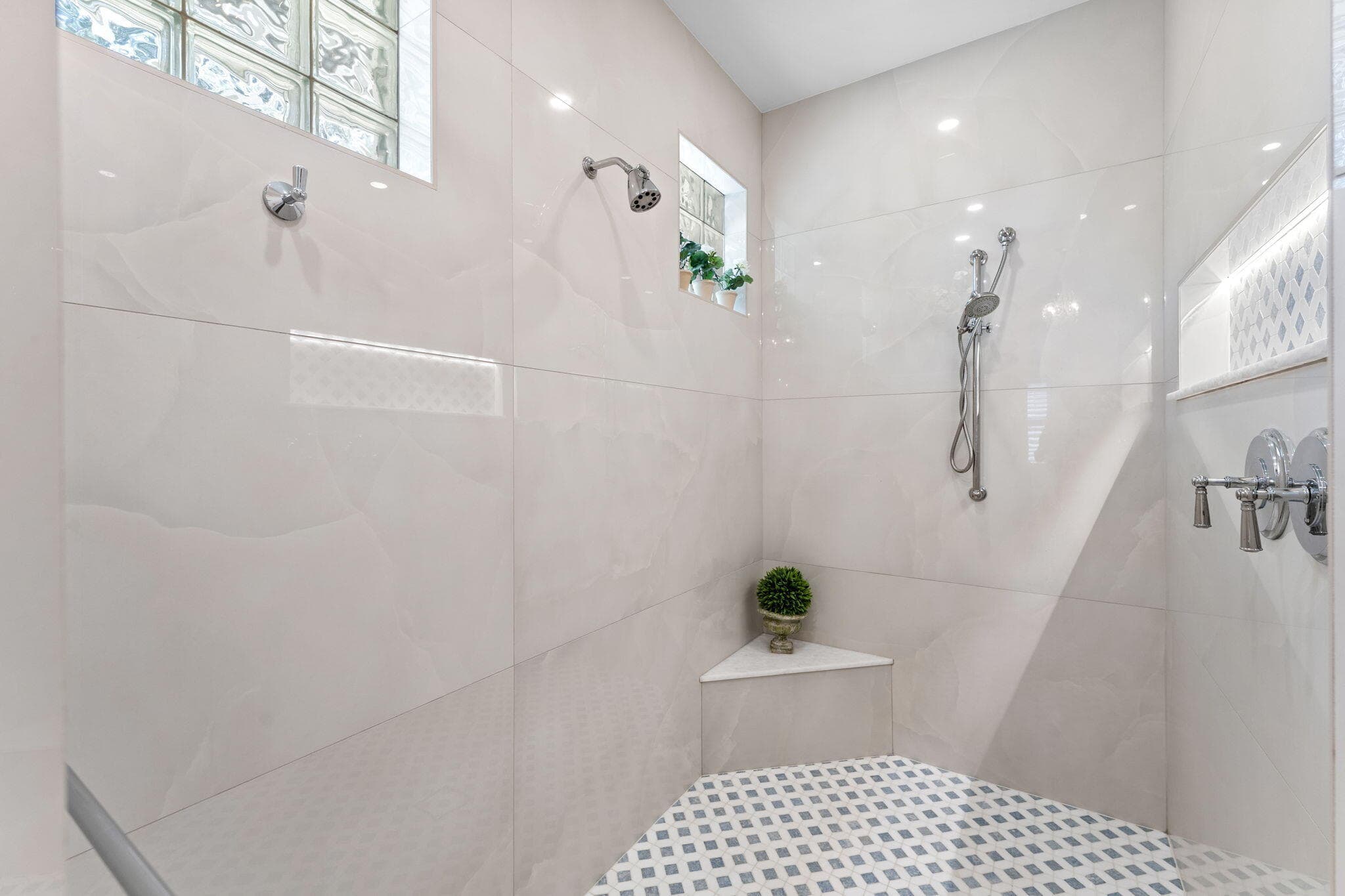 906 Jasmine Lane, Vero Beach, FL 32963 — photo 18 of 36