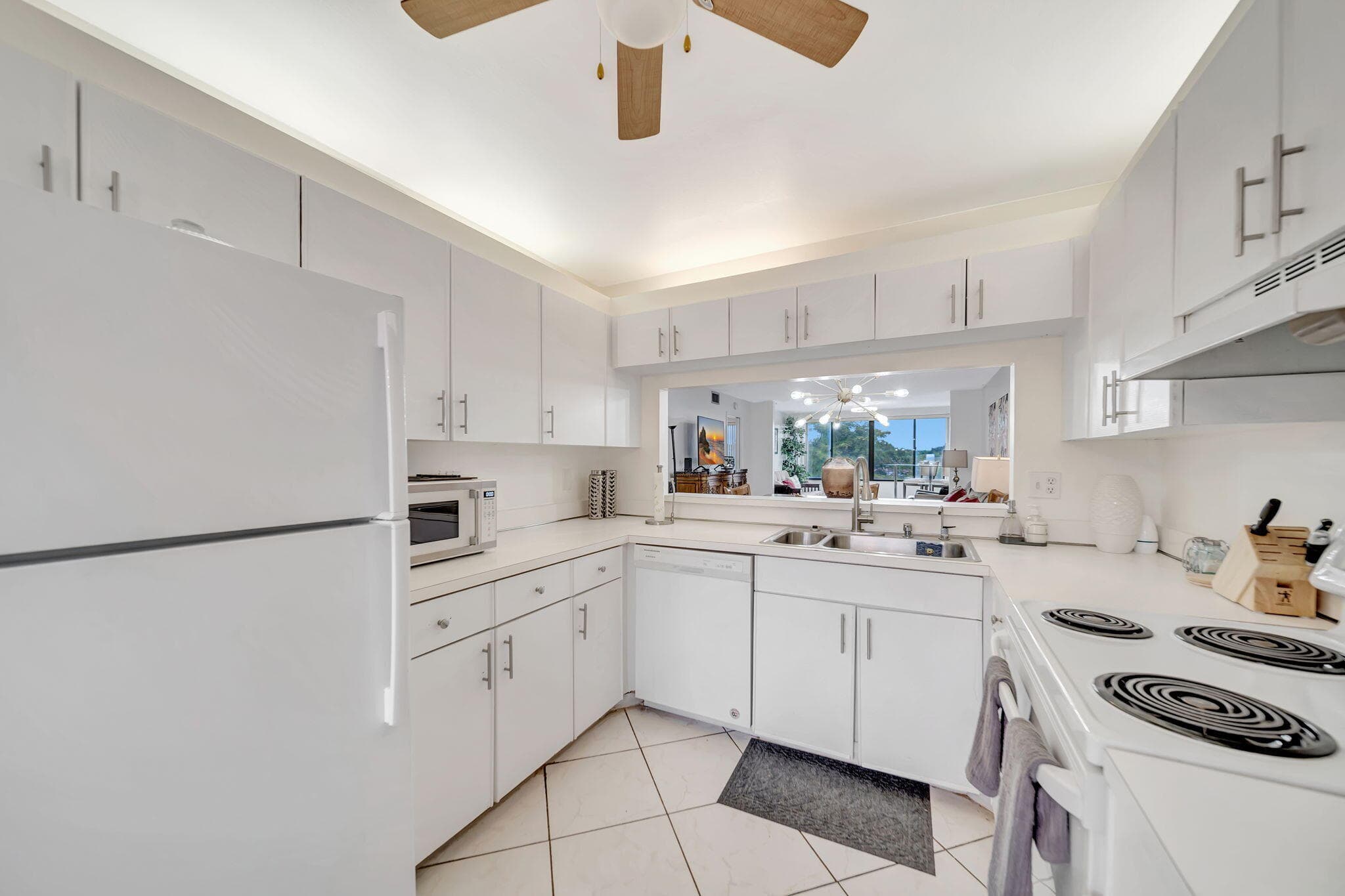 9485 N Belfort Circle 308, Tamarac, FL 33321 — photo 13 of 55