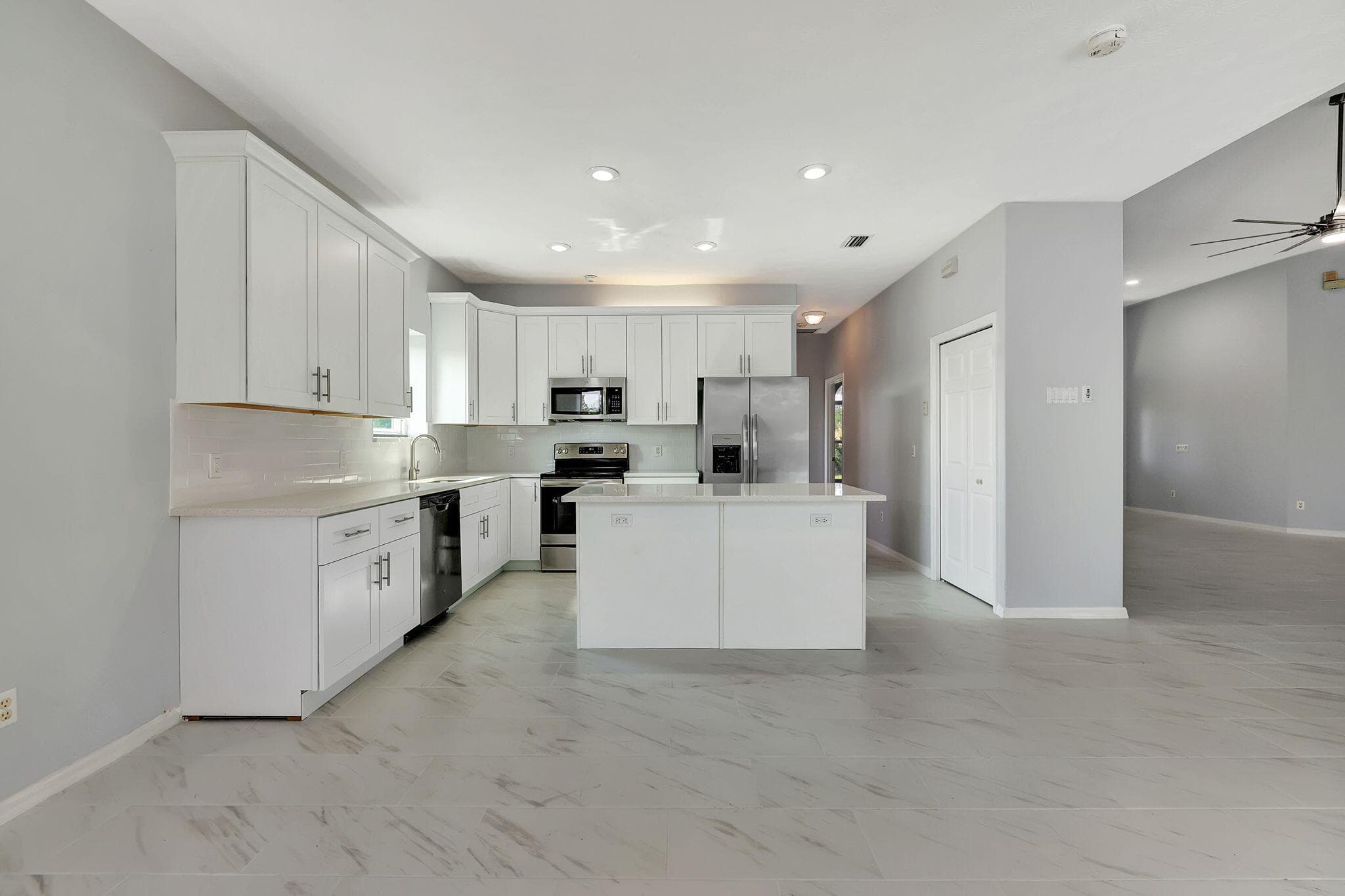 2704 SE Eagle Drive, Port St. Lucie, FL 34984 — photo 19 of 63