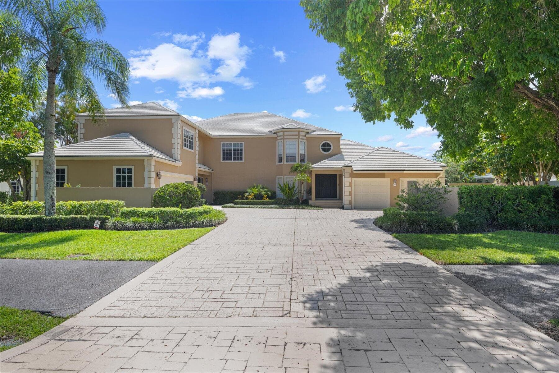11875 Pebblewood Drive 201, Wellington, FL 33414 — photo 2 of 39