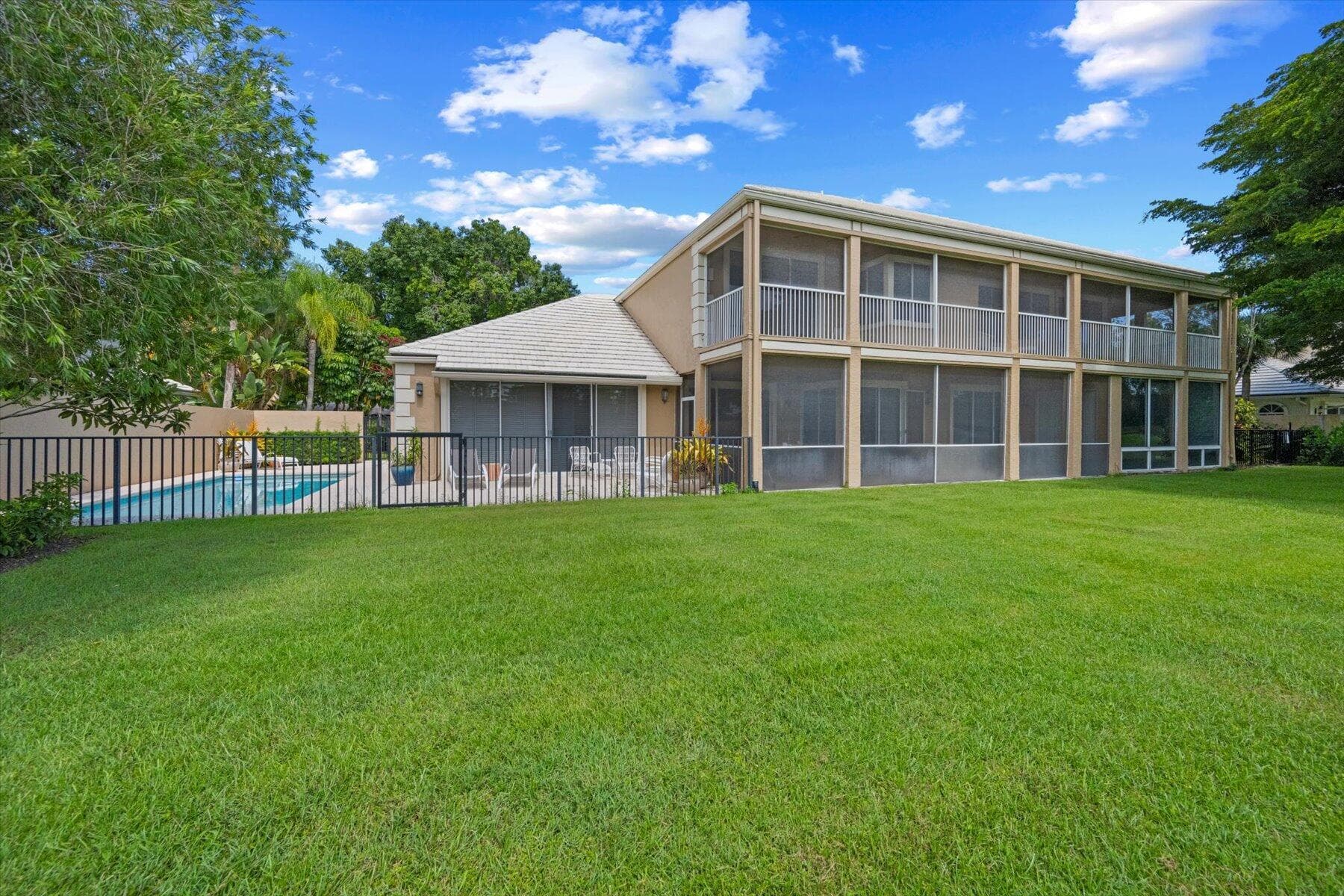 11875 Pebblewood Drive 201, Wellington, FL 33414 — photo 37 of 39