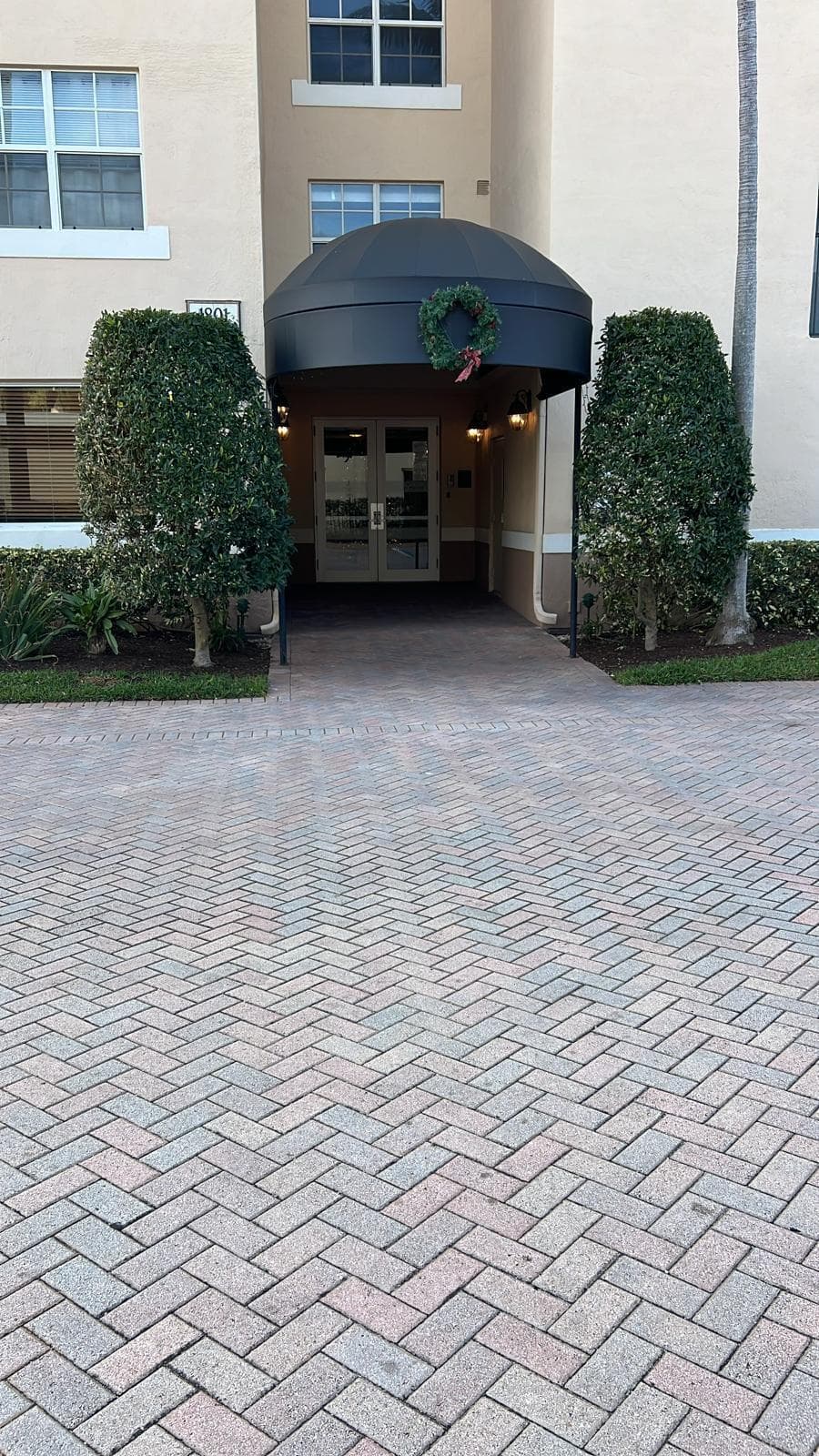 1801 N Flagler (seasonal Or Annual) Drive 101, West Palm Beach, FL 33407 — photo 2 of 27