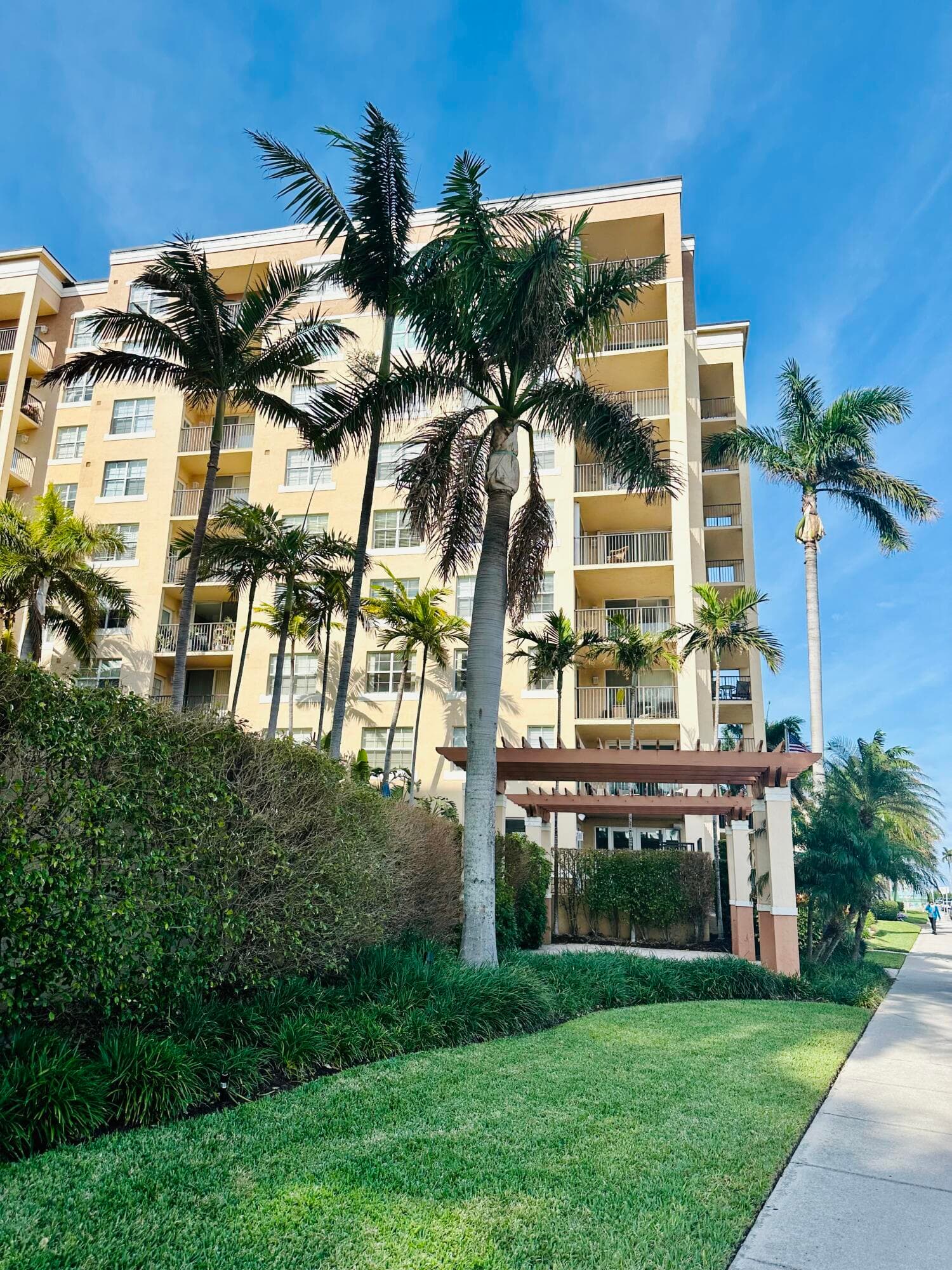 1801 N Flagler (seasonal Or Annual) Drive 101, West Palm Beach, FL 33407 — photo 24 of 27