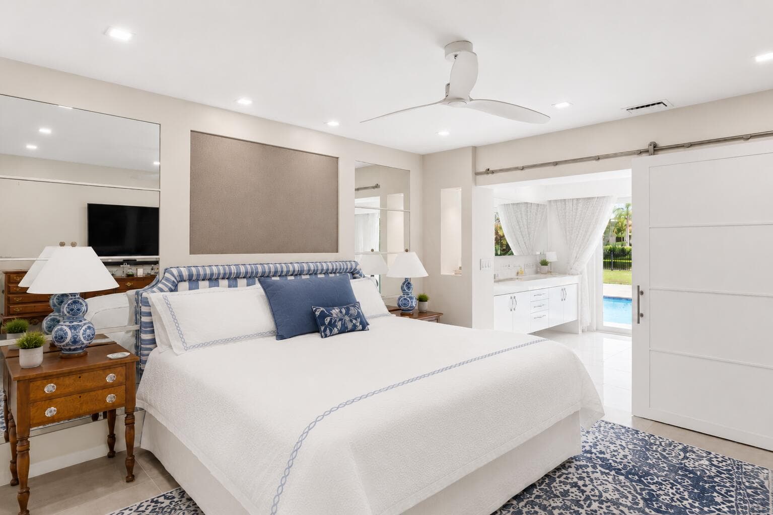 33 Oregon Lane, Boca Raton, FL 33487 — photo 19 of 46
