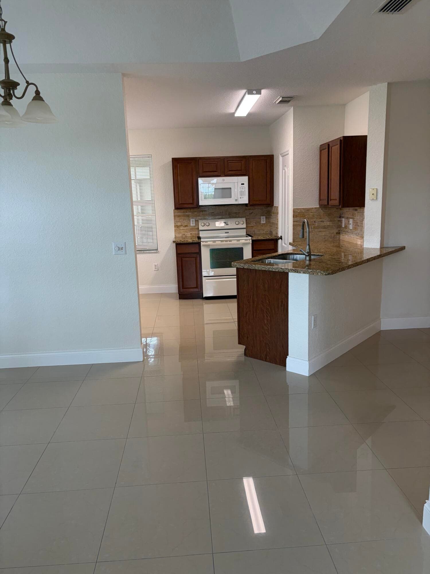 1110 Belmont Place, Boynton Beach, FL 33436 — photo 6 of 17