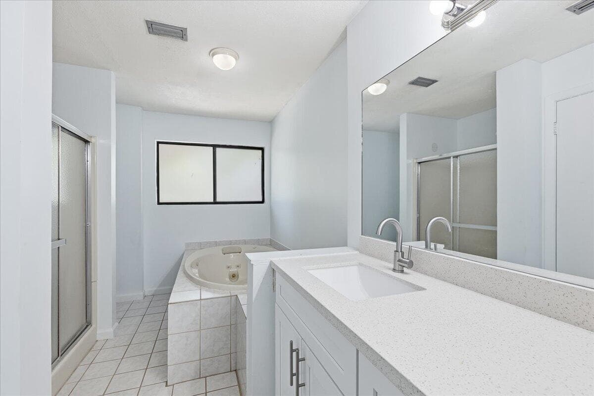 9985 W Atlantic Boulevard 9985, Coral Springs, FL 33071 — photo 27 of 36