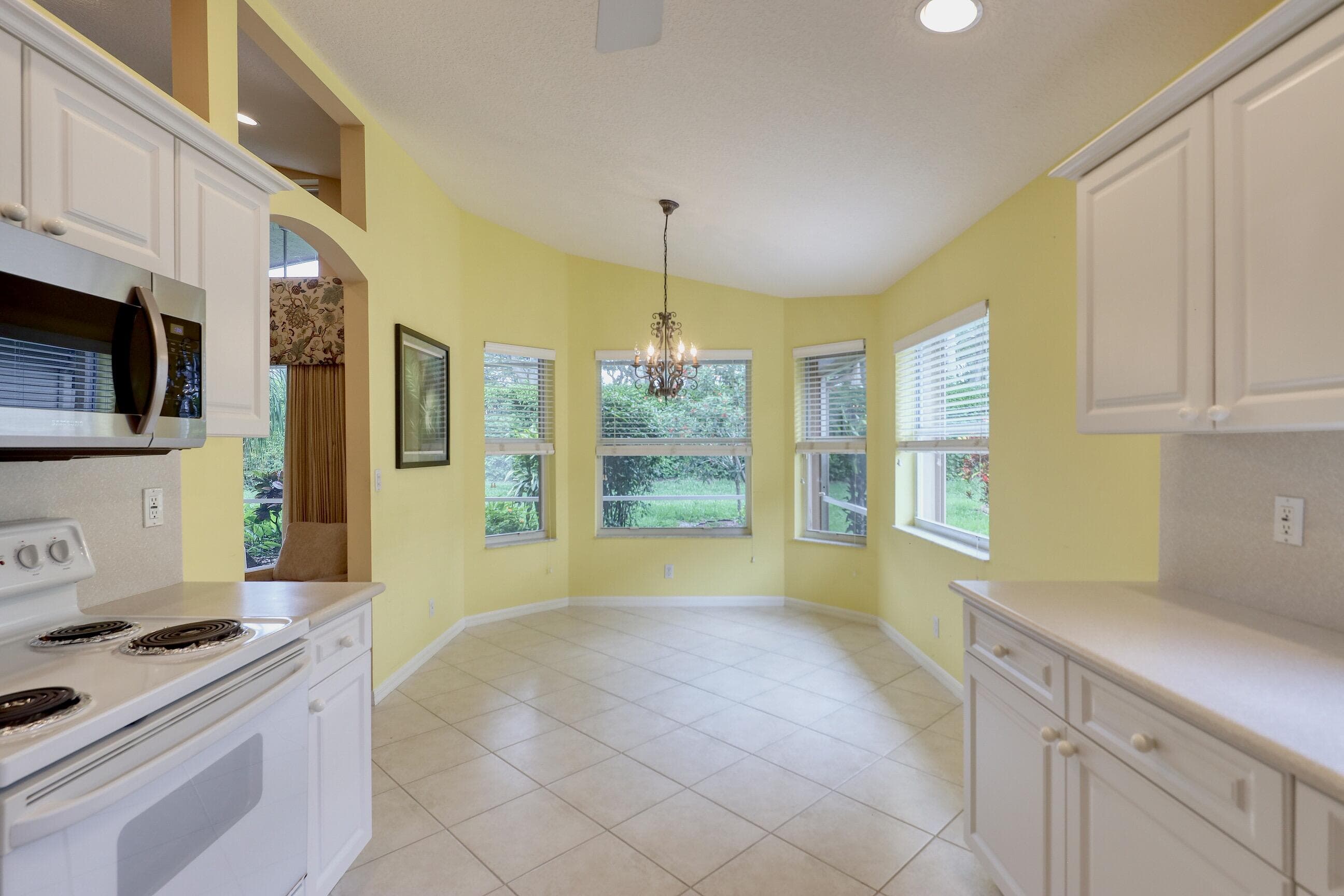 9689 Positano Way, Lake Worth, FL 33467 — photo 14 of 39