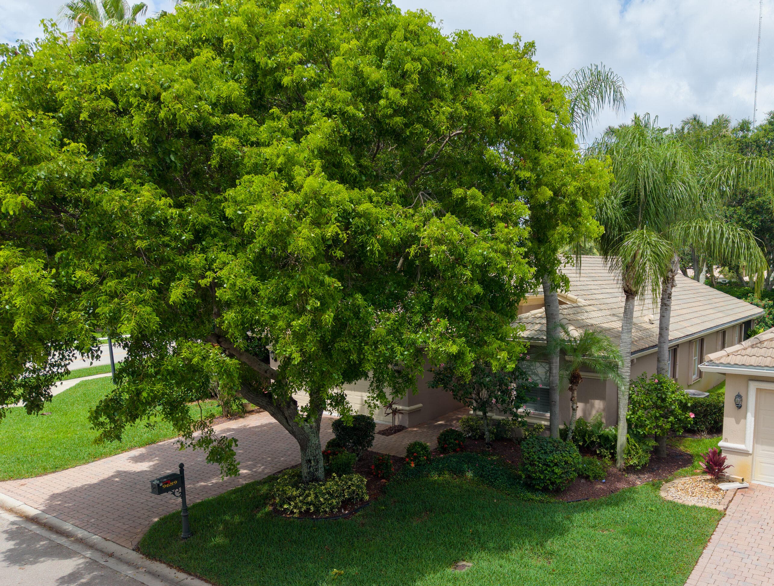 9689 Positano Way, Lake Worth, FL 33467 — photo 32 of 39