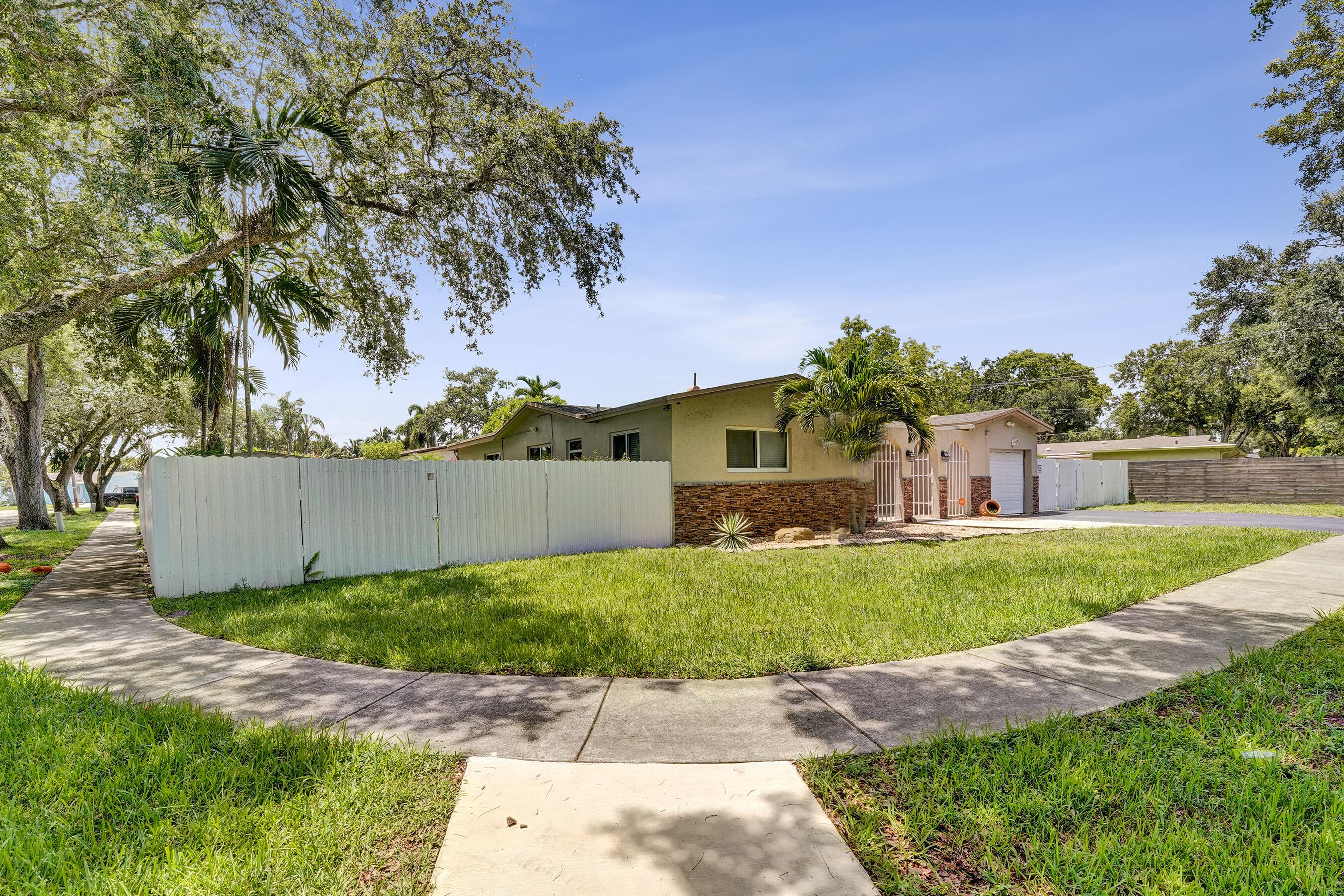 9101 SW 52nd Court, Cooper City, FL 33328 — photo 6 of 65