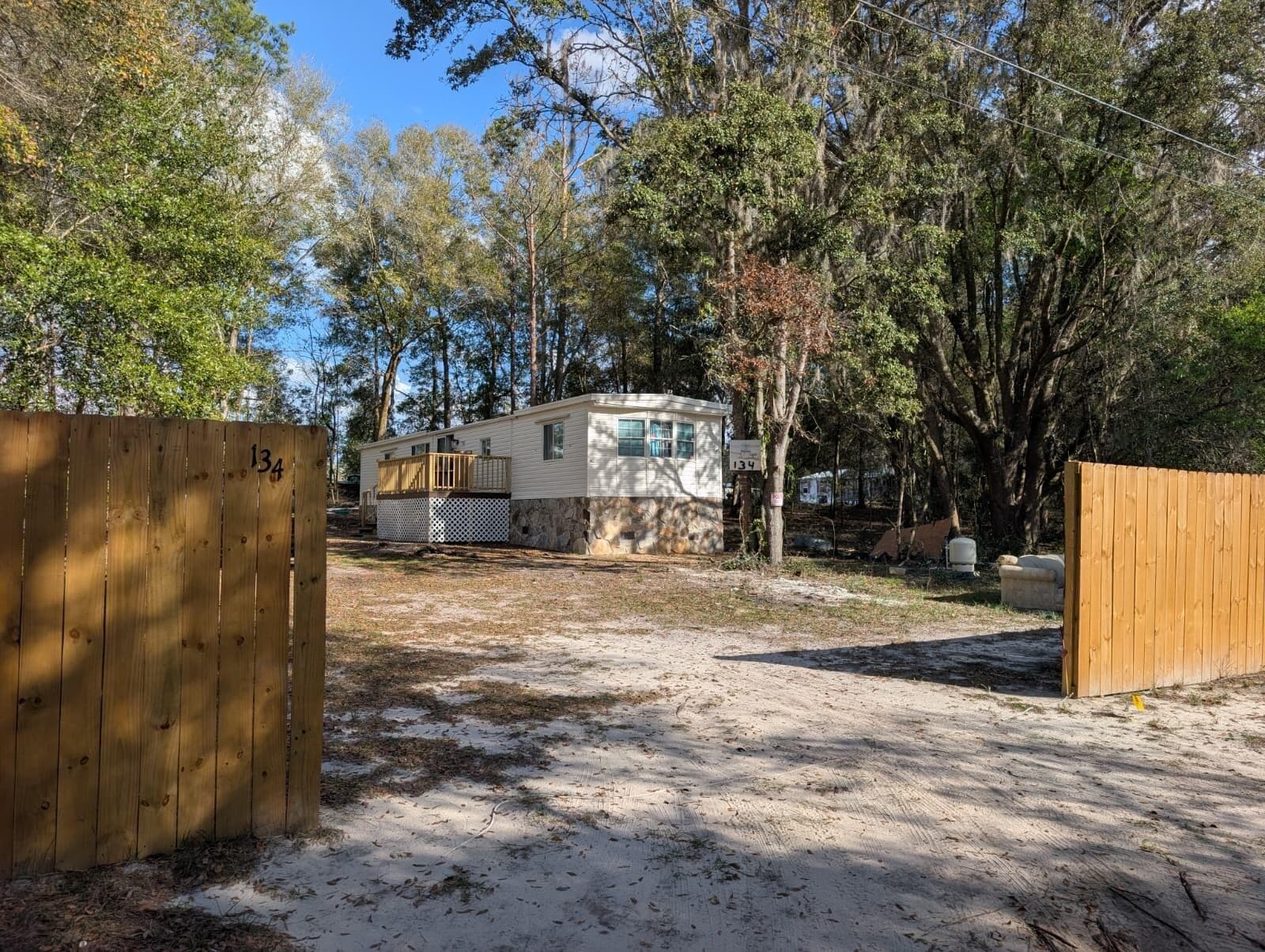 134 John Street, Hawthorne, FL 32640 — photo 3 of 22