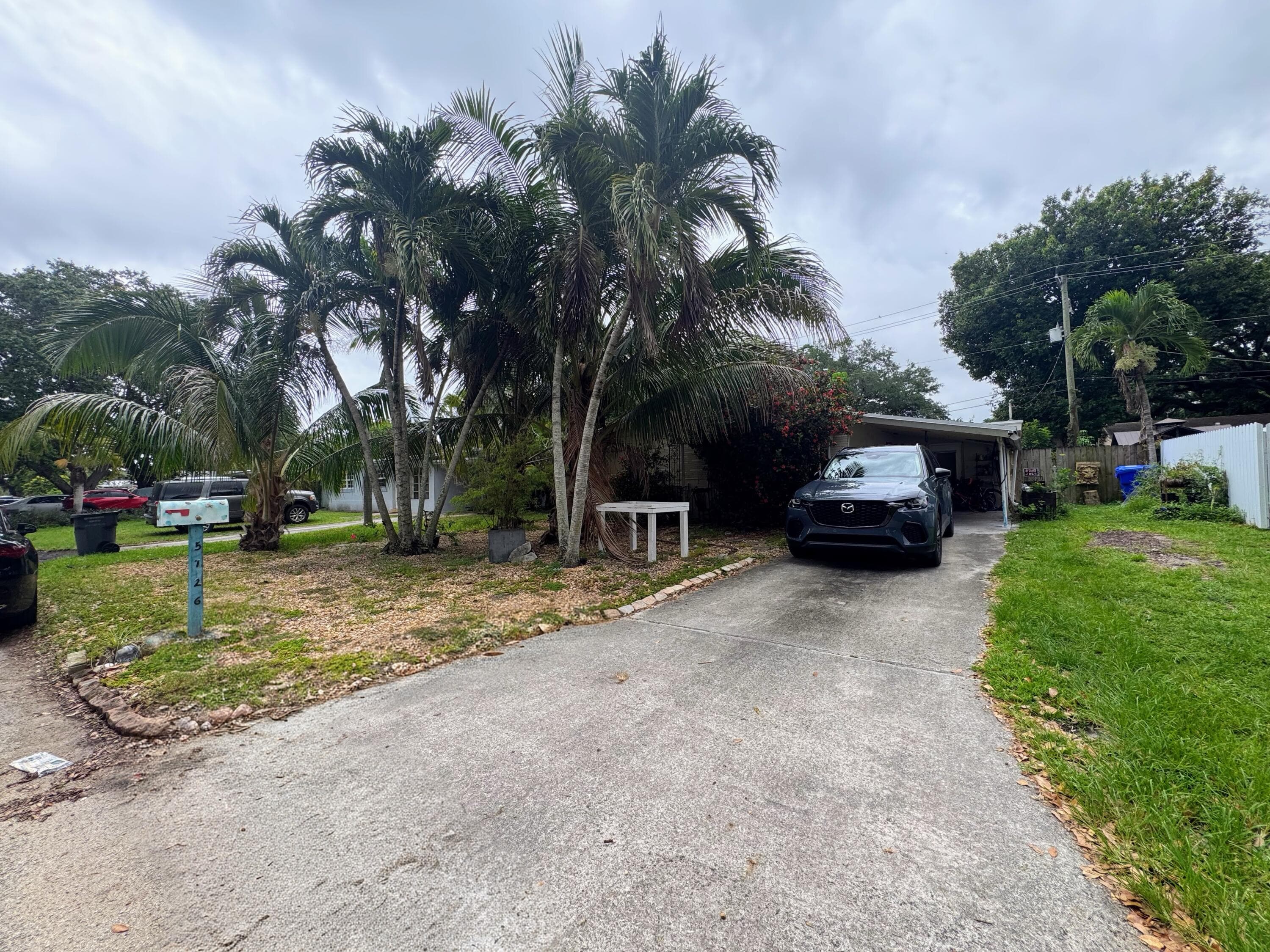 5726 Douglas Street, Hollywood, FL 33021 — photo 18 of 19