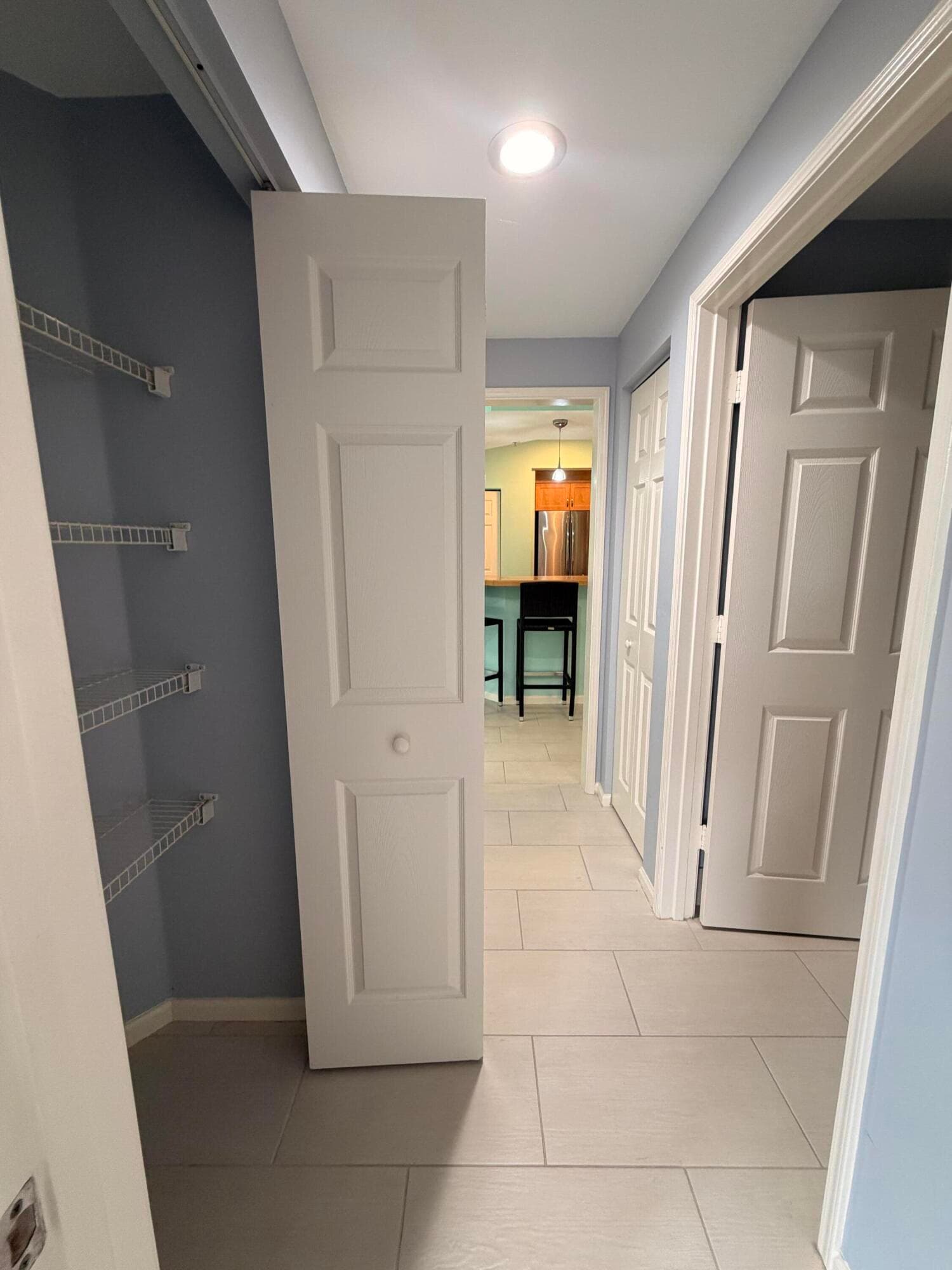 630 S Sapodilla Avenue 416, West Palm Beach, FL 33401 — photo 10 of 32