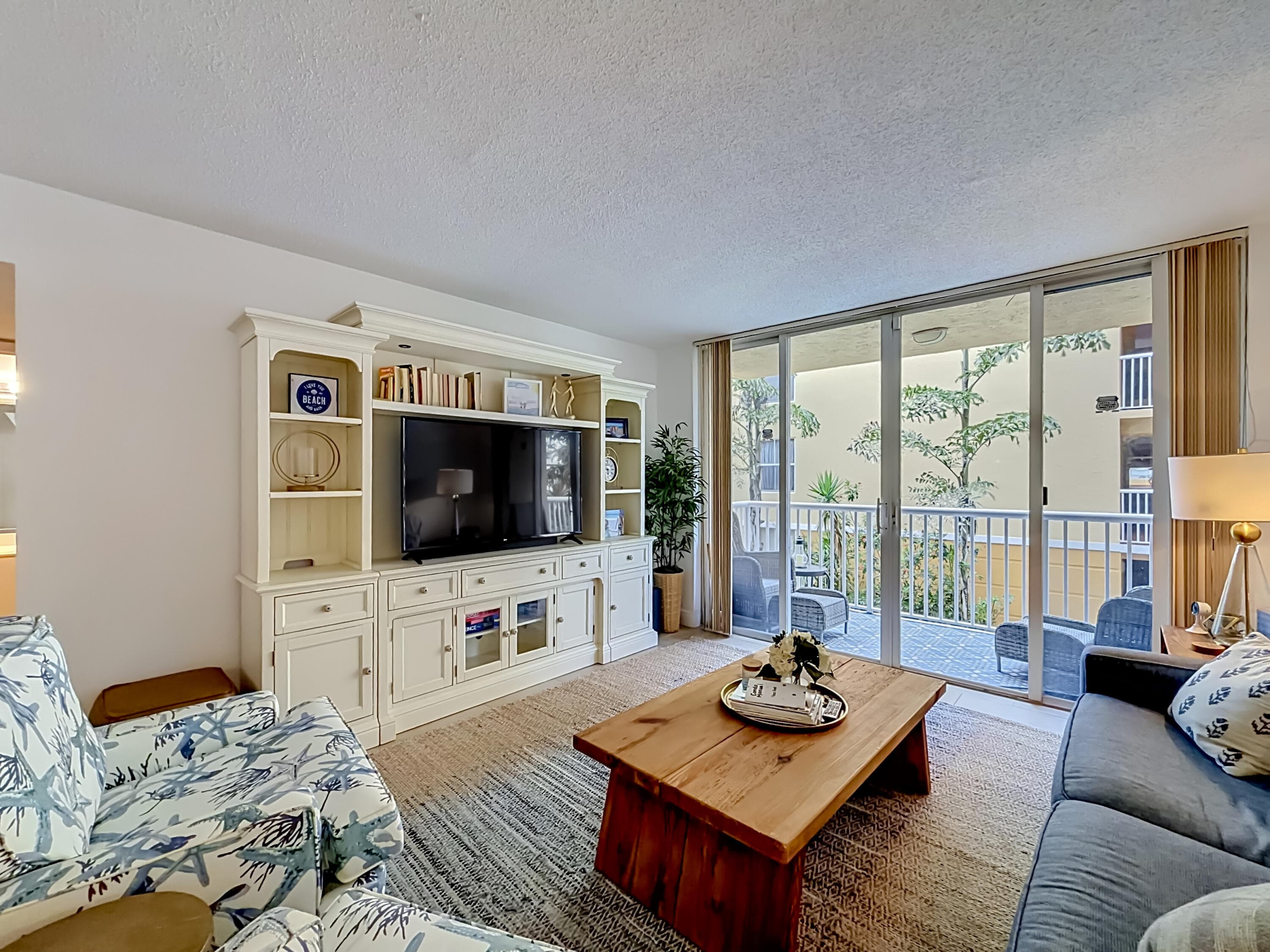 1341 SE 3rd Avenue 210, Dania Beach, FL 33004 — photo 14 of 48