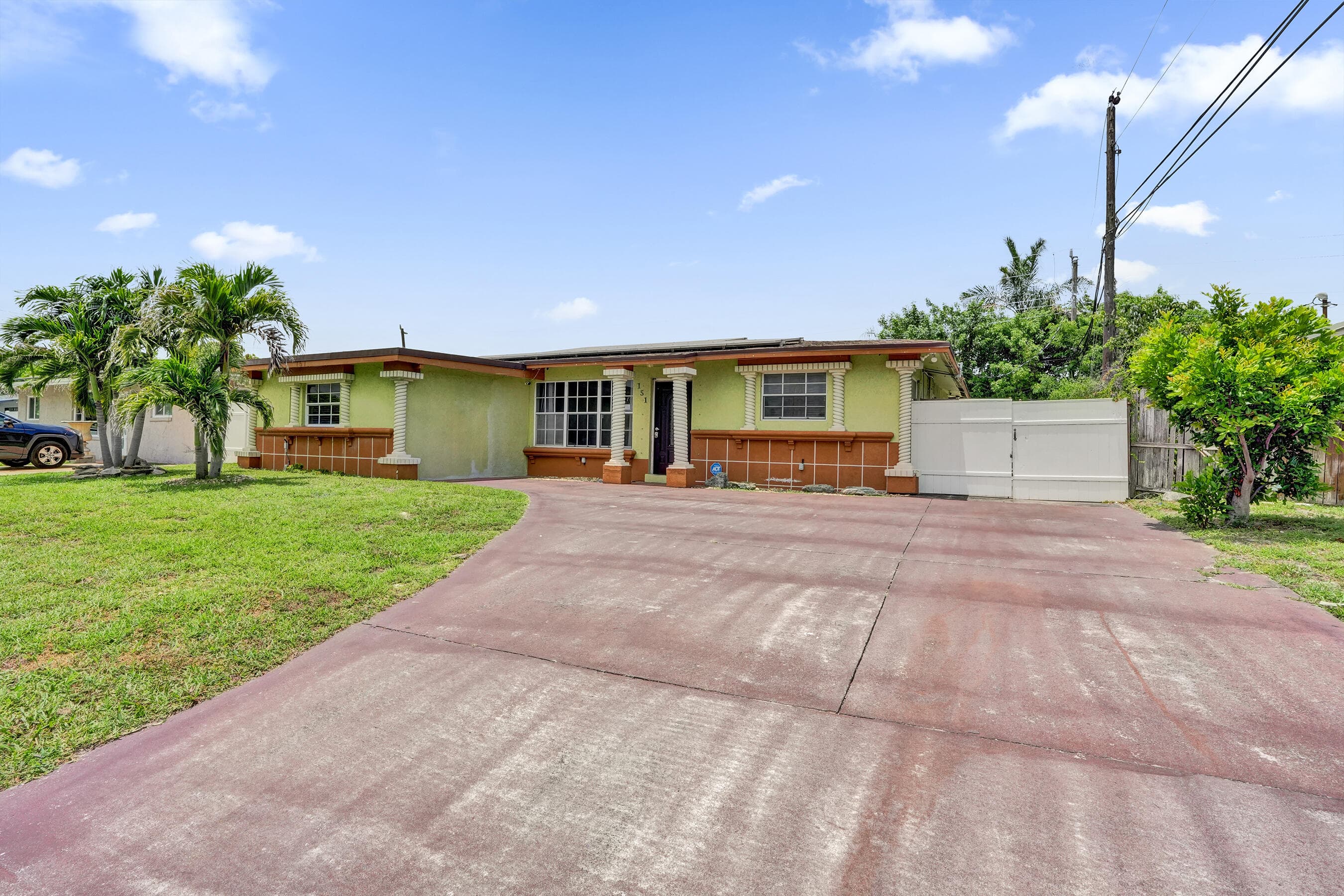 151 NW 21st Street, Pompano Beach, FL 33060 — photo 1 of 33