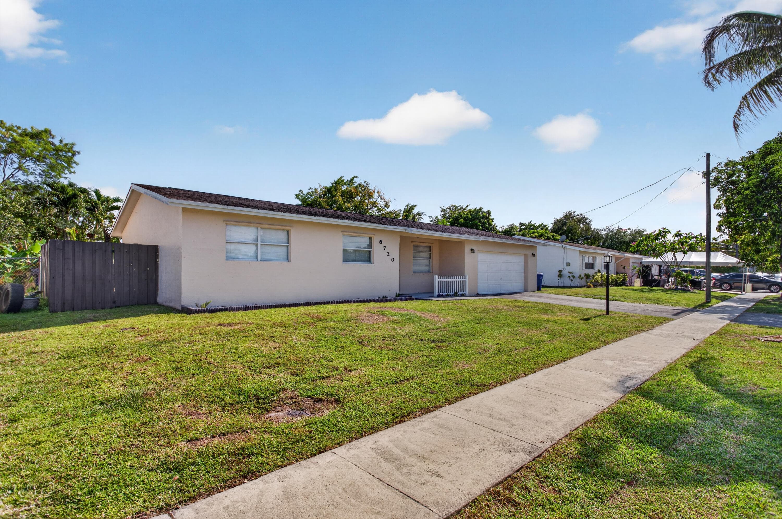 6720 NW 26th Street, Margate, FL 33063 — photo 2 of 46