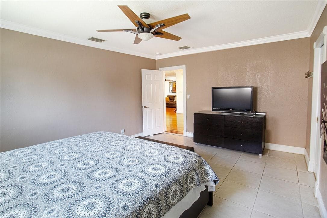 360 SE 12th Avenue, Pompano Beach, FL 33060 — photo 32 of 51