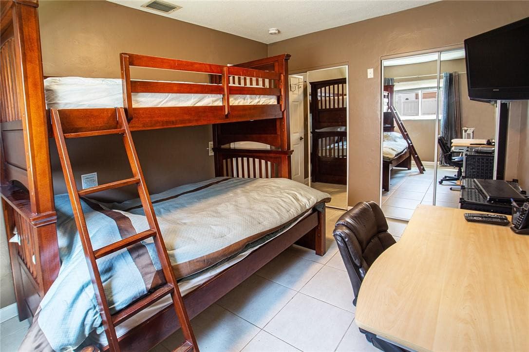 360 SE 12th Avenue, Pompano Beach, FL 33060 — photo 36 of 51
