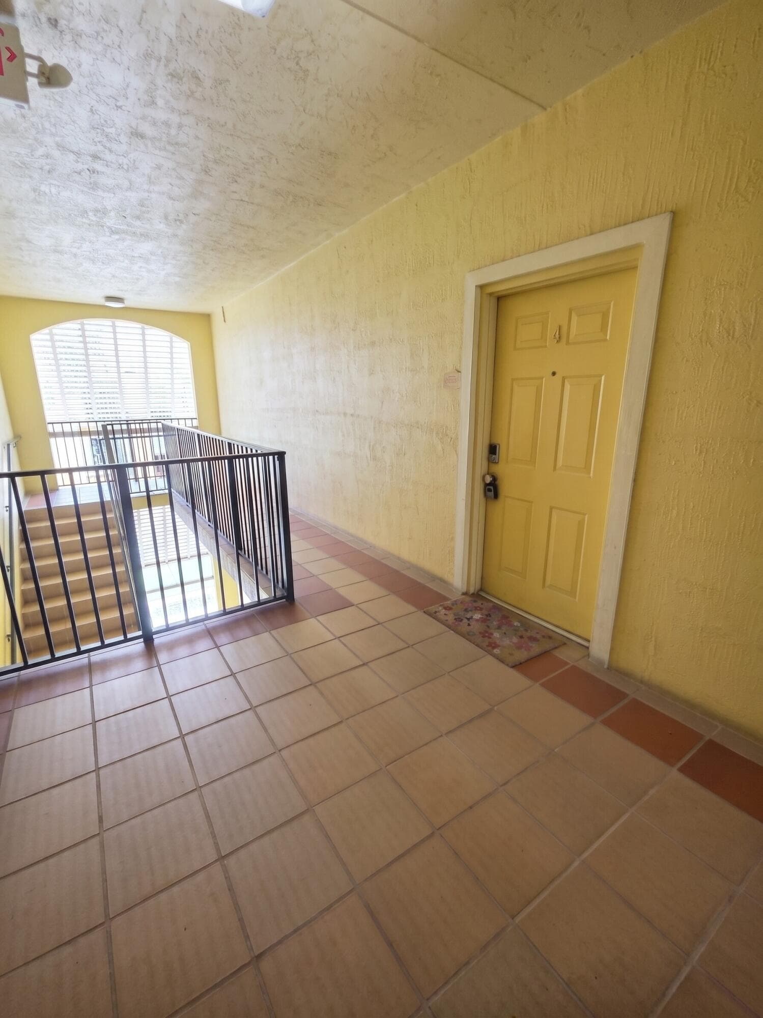 7240 NW 114th Avenue 304, Doral, FL 33178 — photo 1 of 15